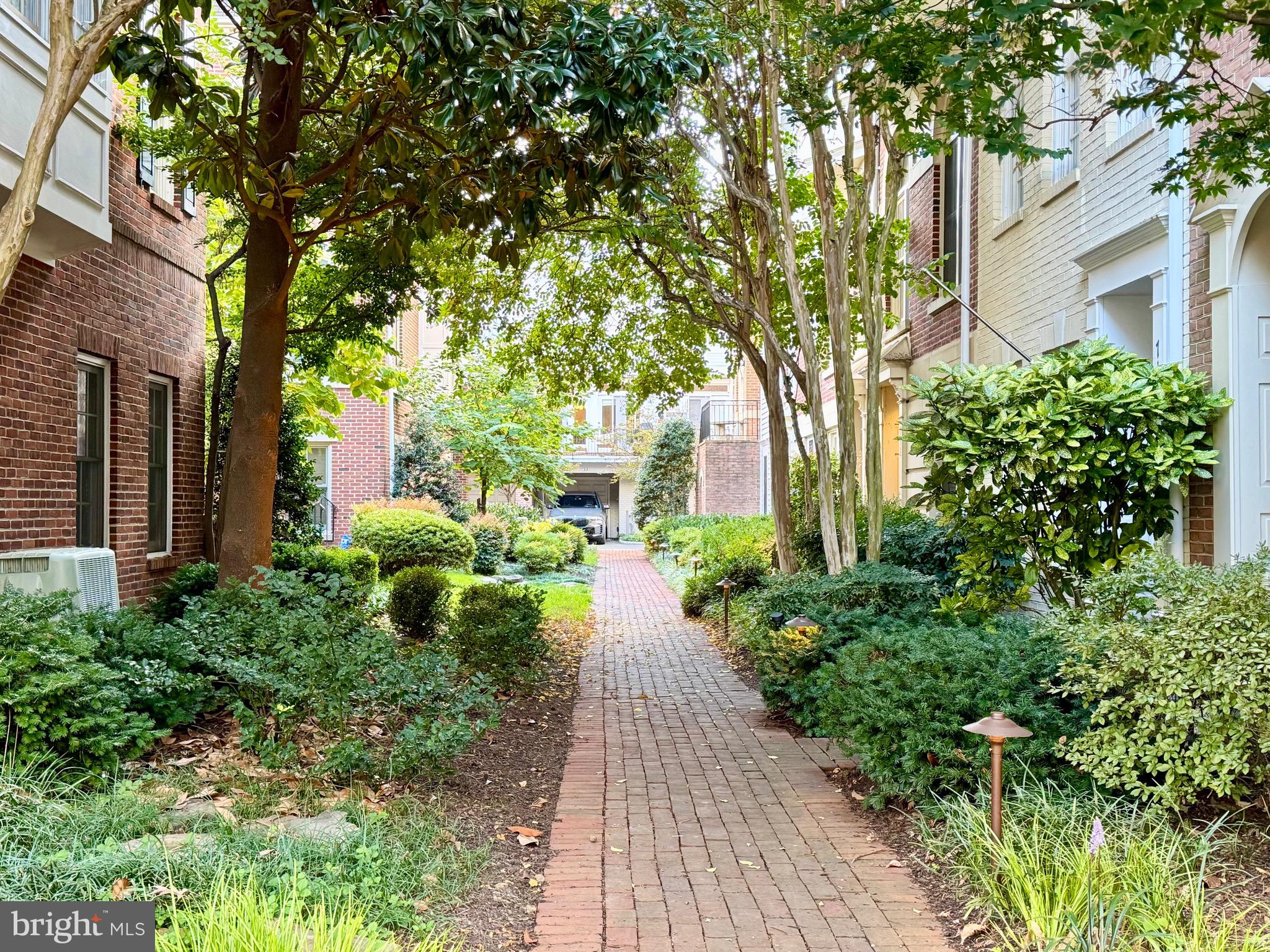 FORDS LANDING - Residential Lease