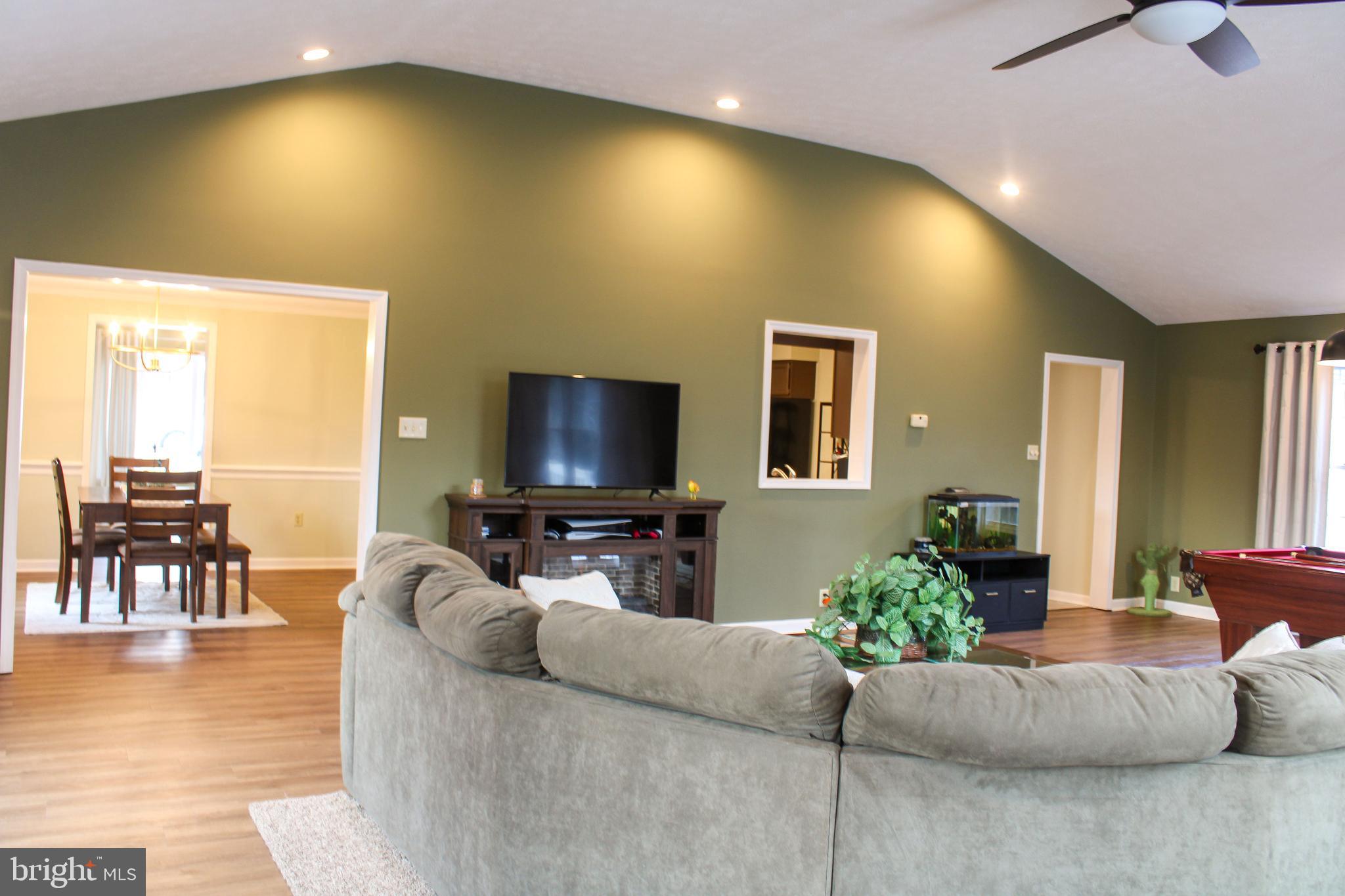 HOPE VALLEY - Residential