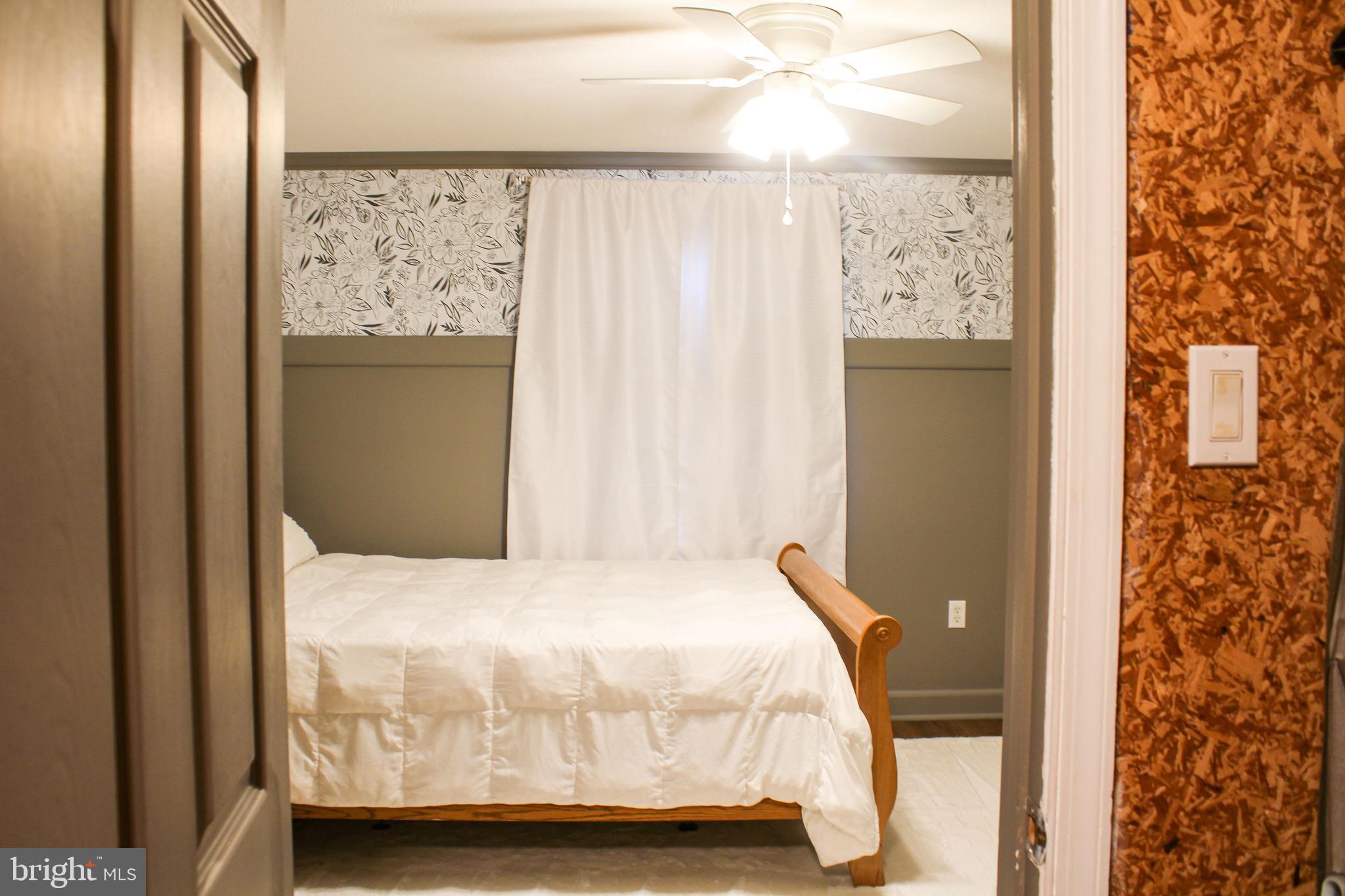 HOPE VALLEY - Residential