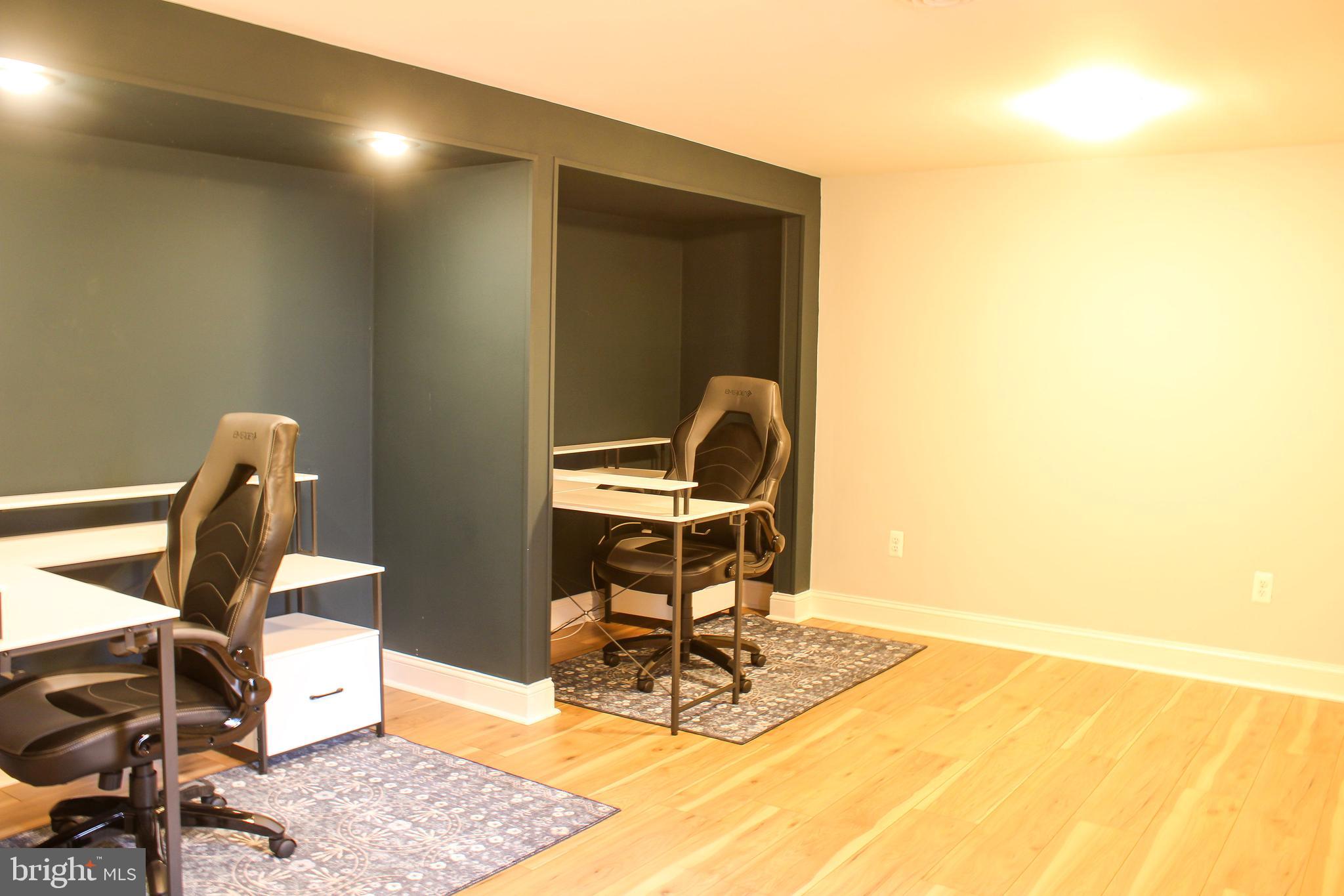 HOPE VALLEY - Residential