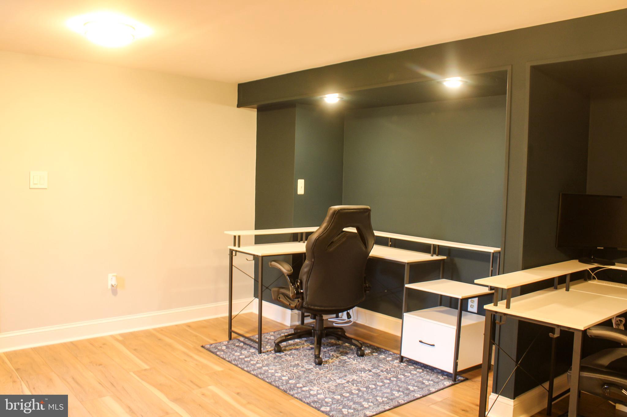 HOPE VALLEY - Residential