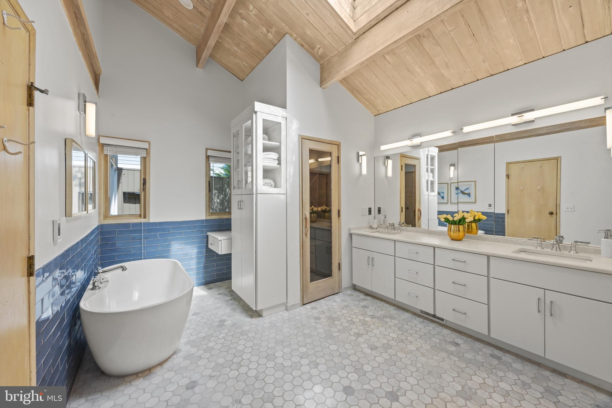 STRATFORD LANDING - Residential