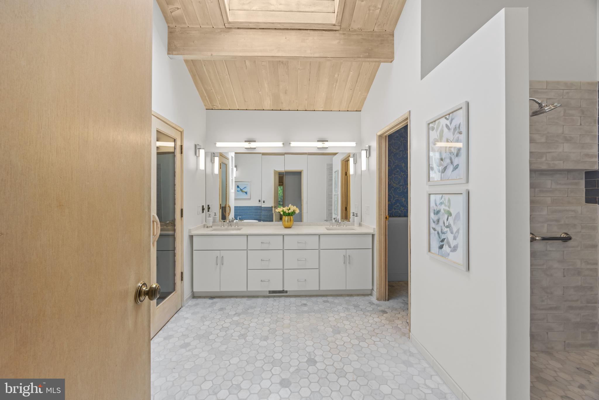 STRATFORD LANDING - Residential