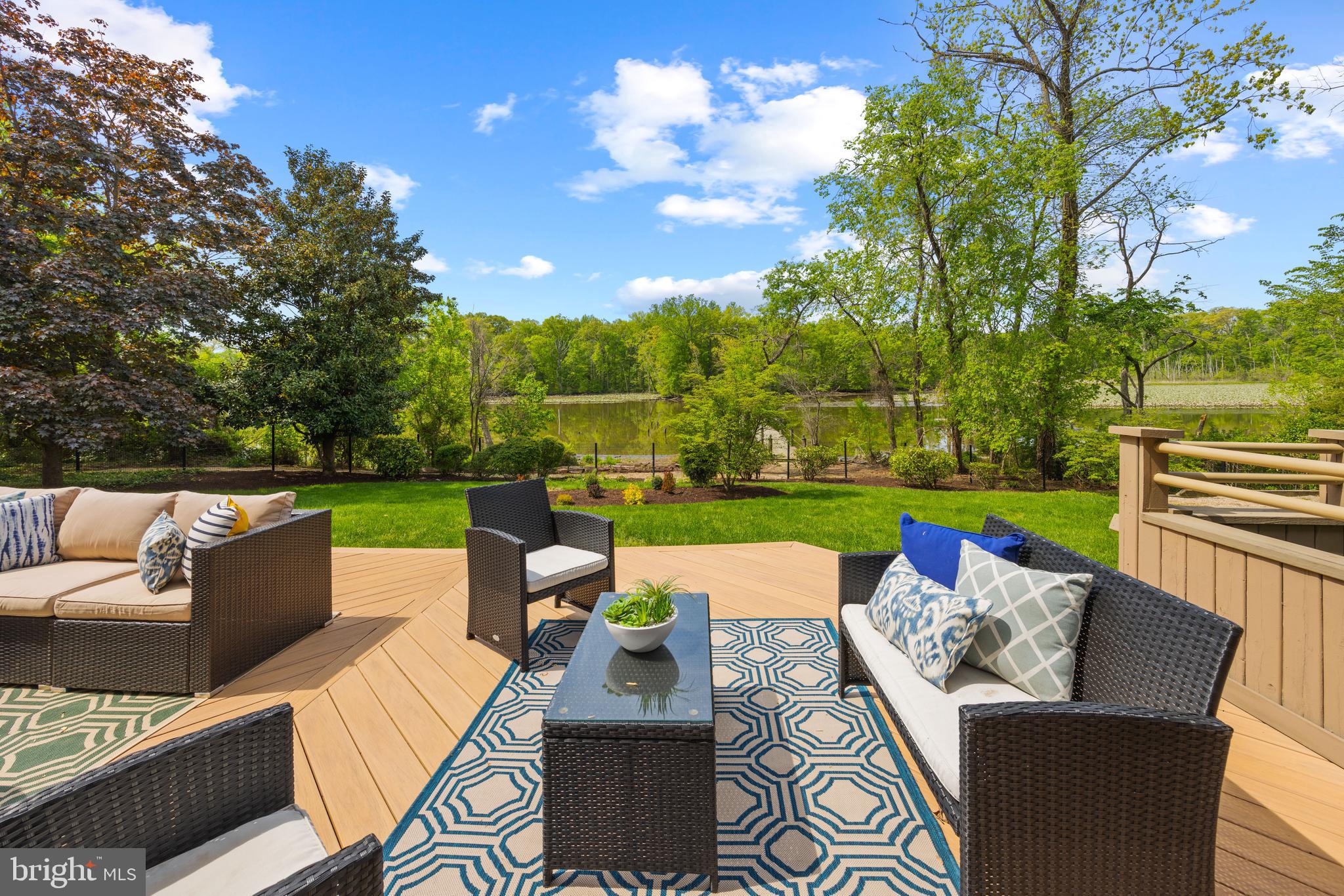 STRATFORD LANDING - Residential