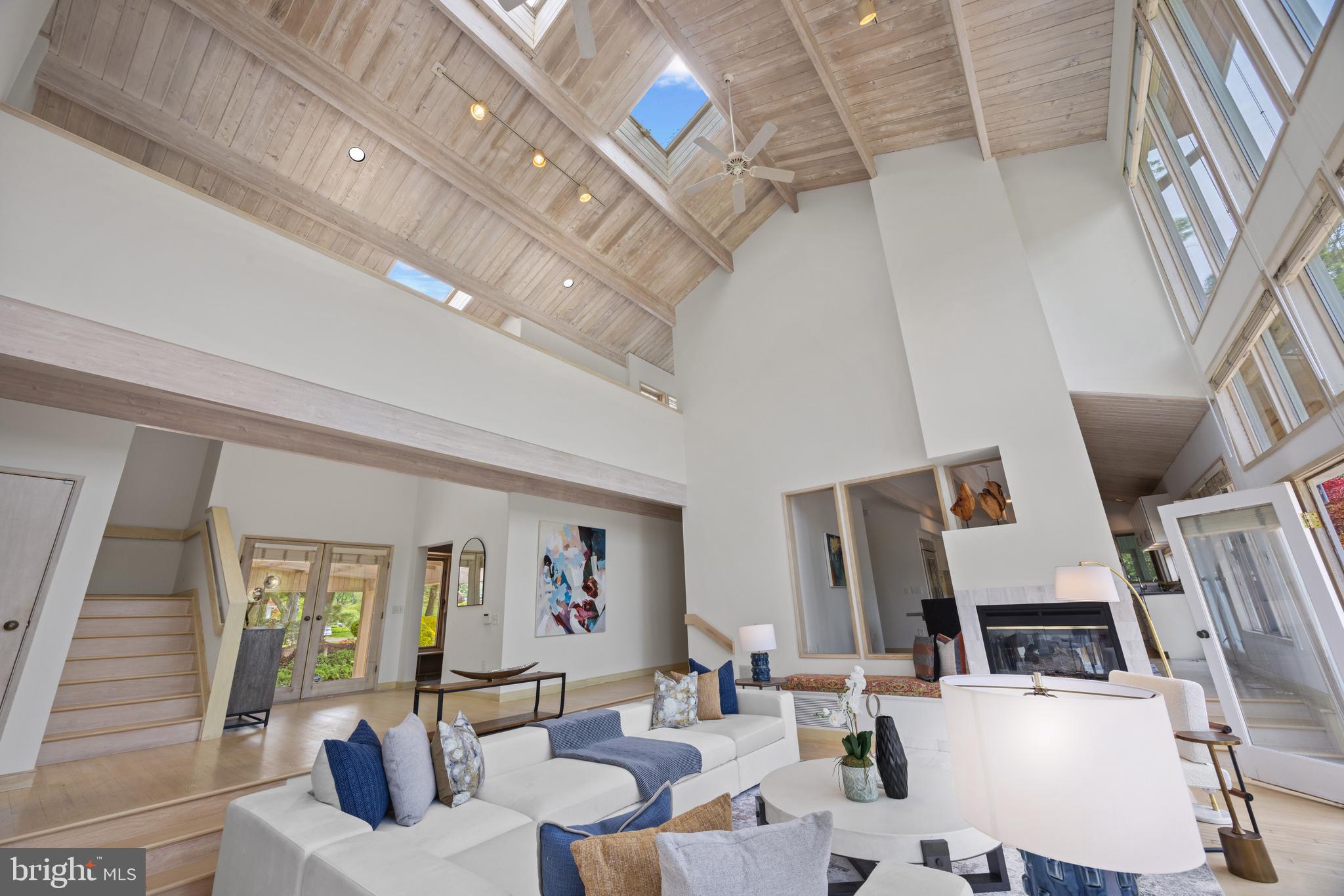 STRATFORD LANDING - Residential