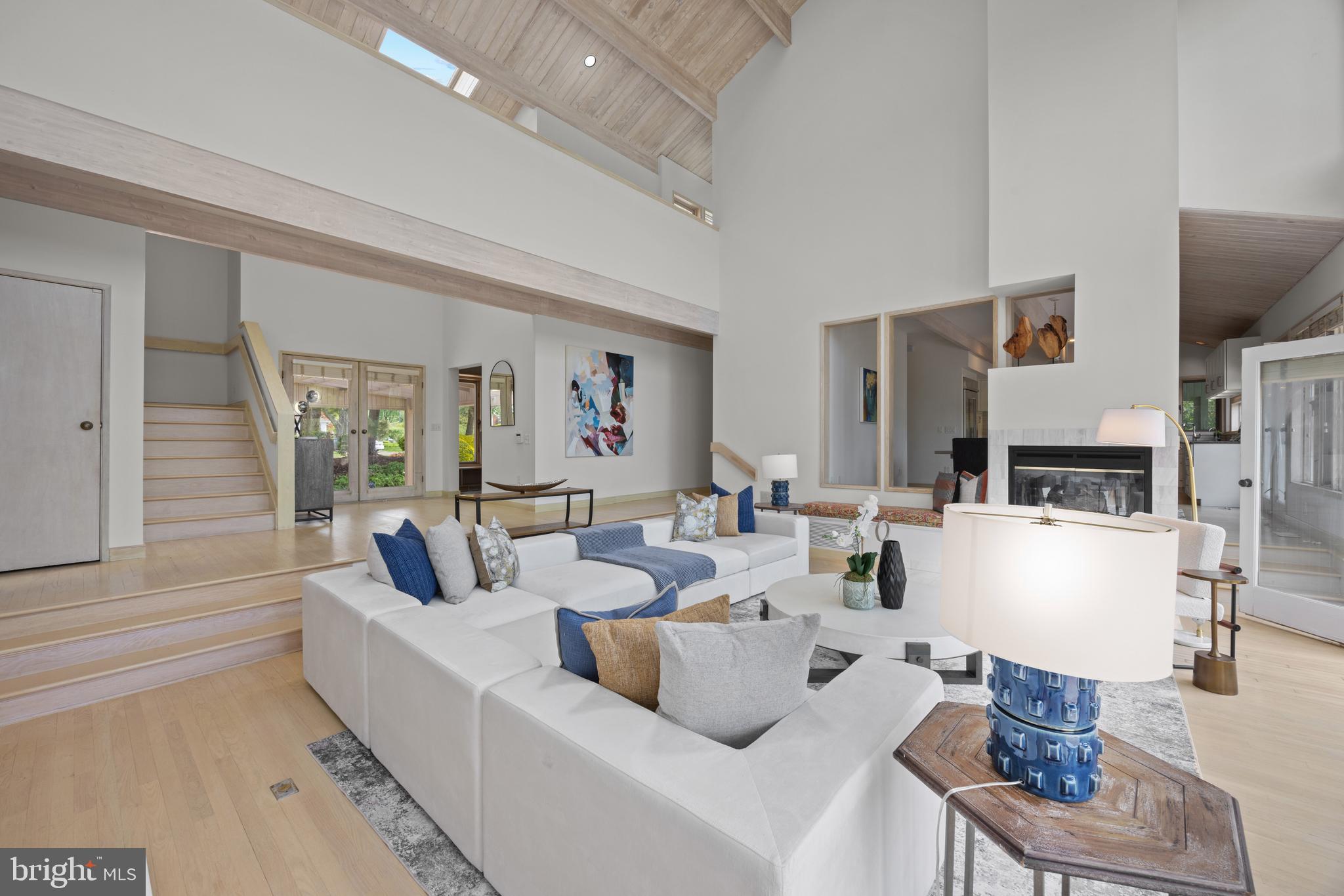 STRATFORD LANDING - Residential