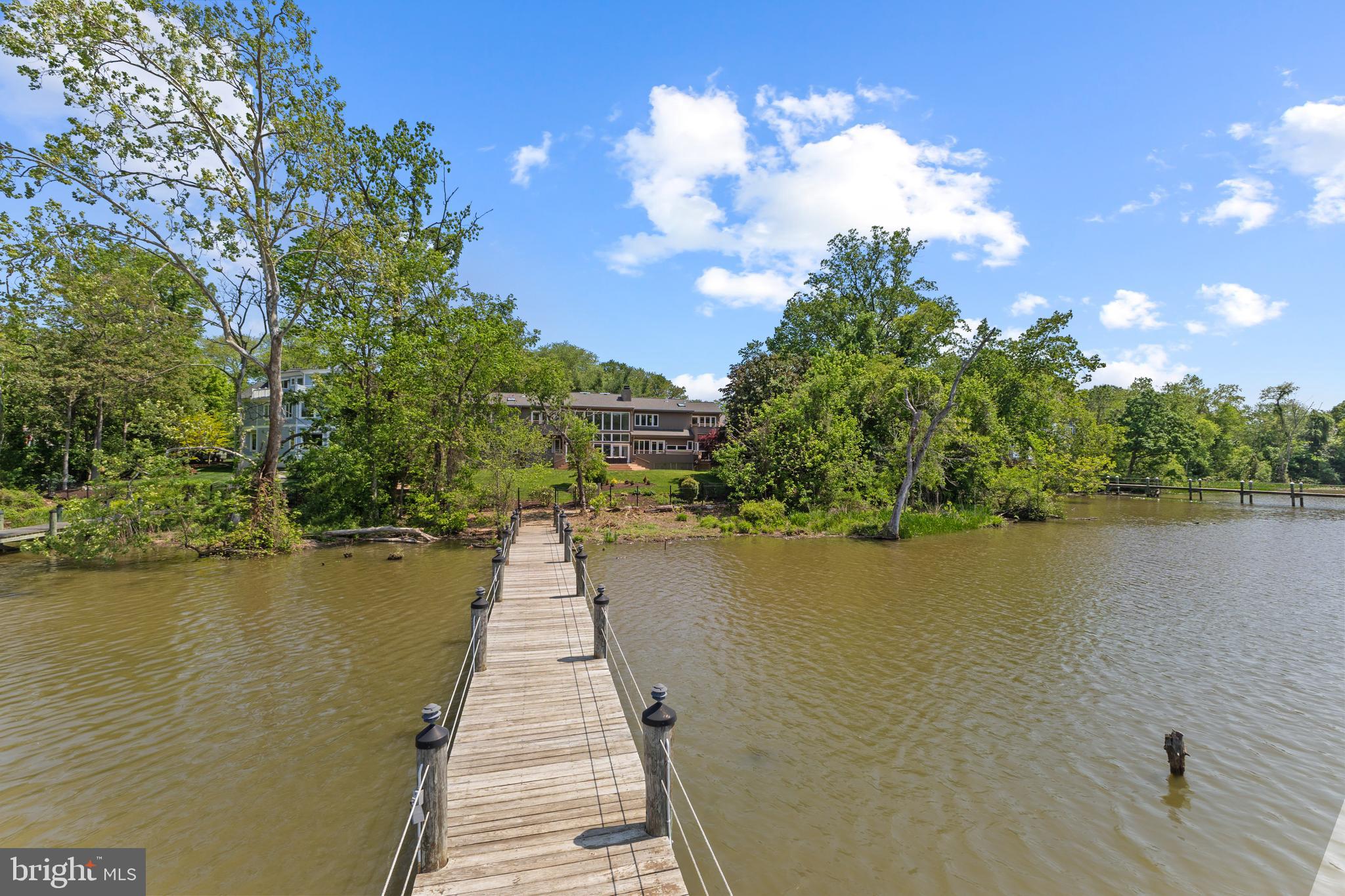 STRATFORD LANDING - Residential