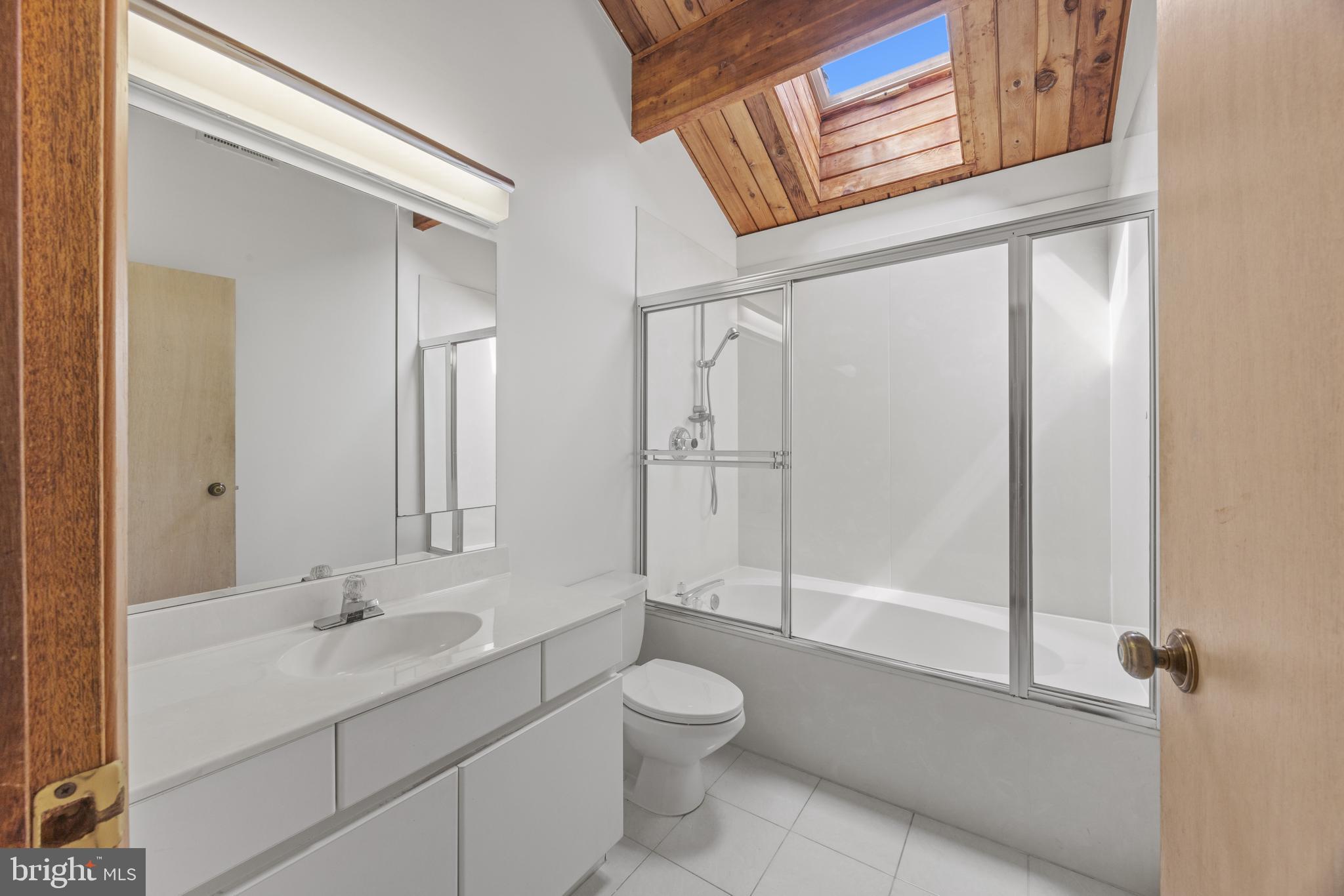 STRATFORD LANDING - Residential