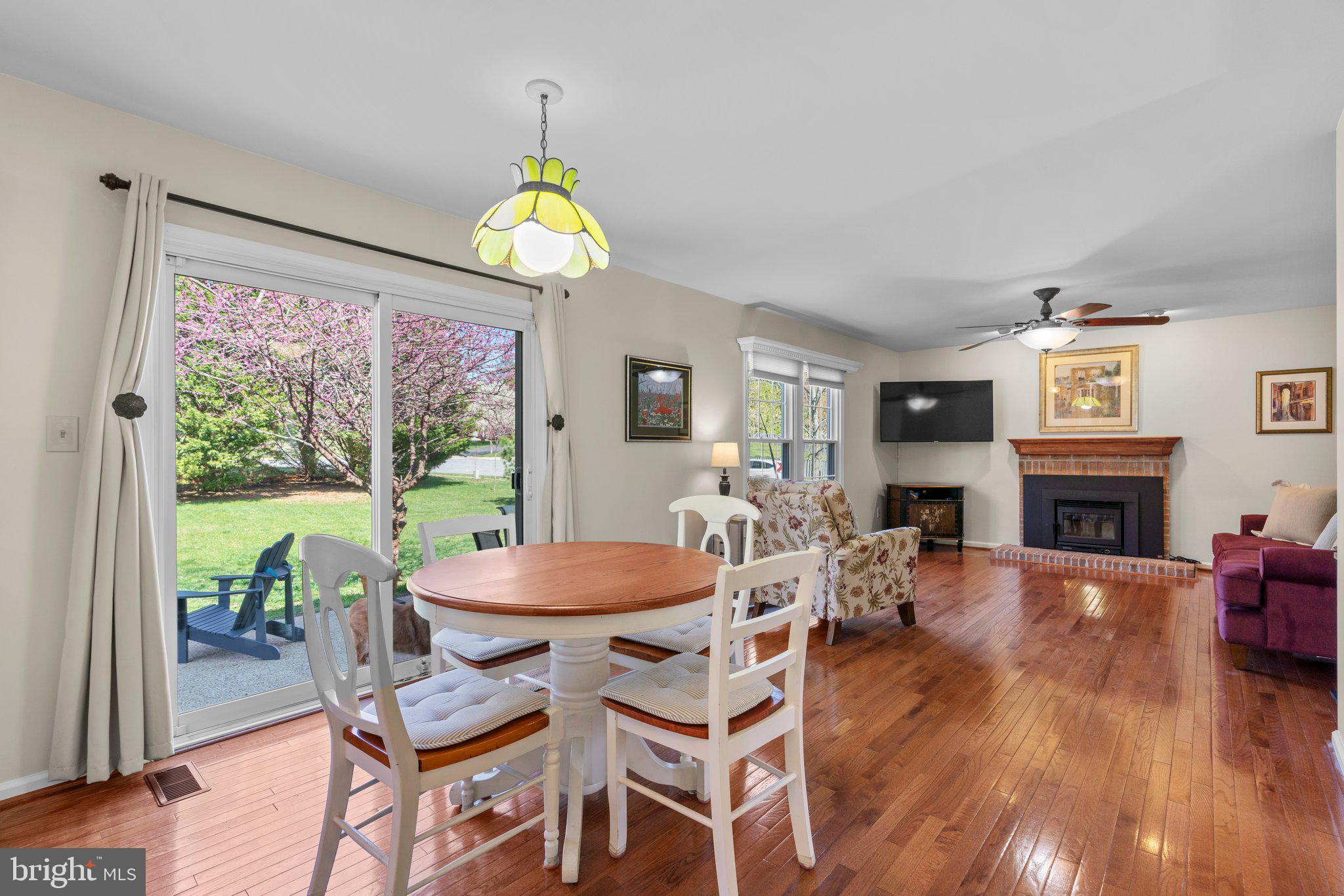 MONTGOMERY MEADOWS - Residential