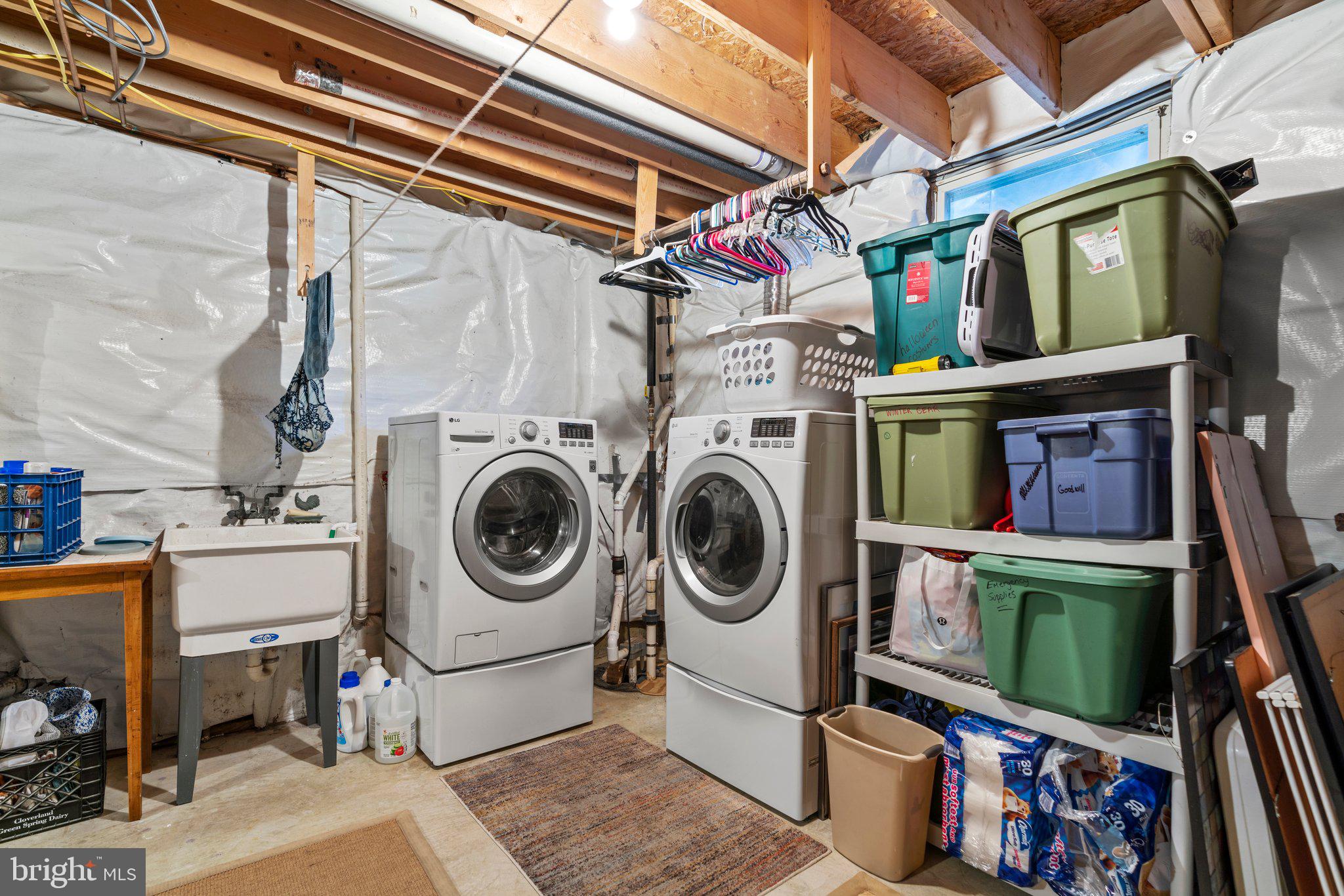 MONTGOMERY MEADOWS - Residential