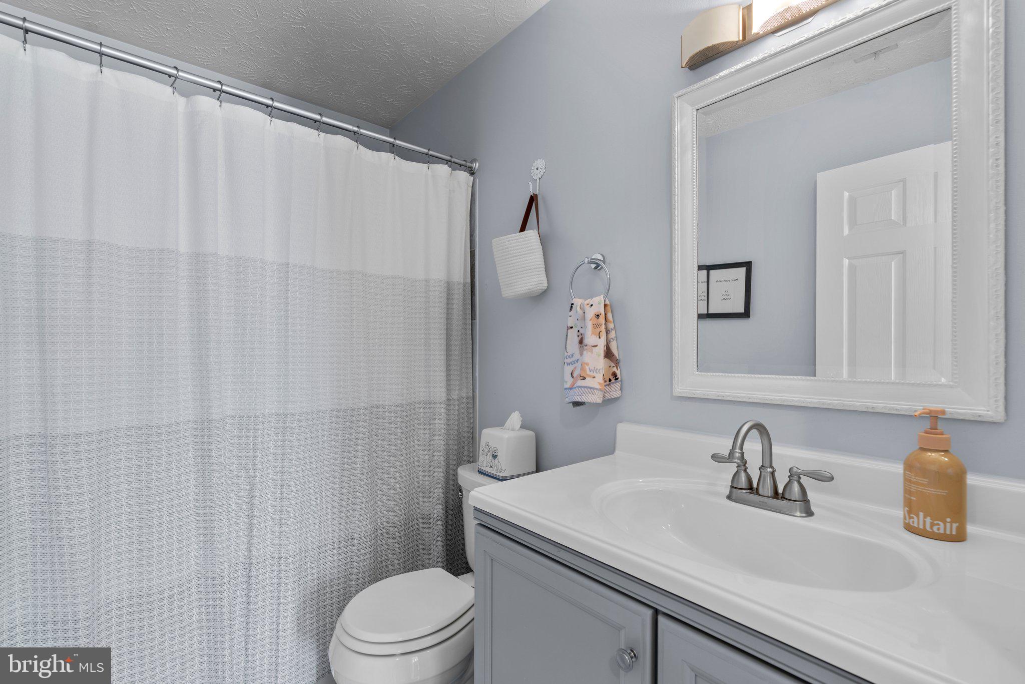 MONTGOMERY MEADOWS - Residential