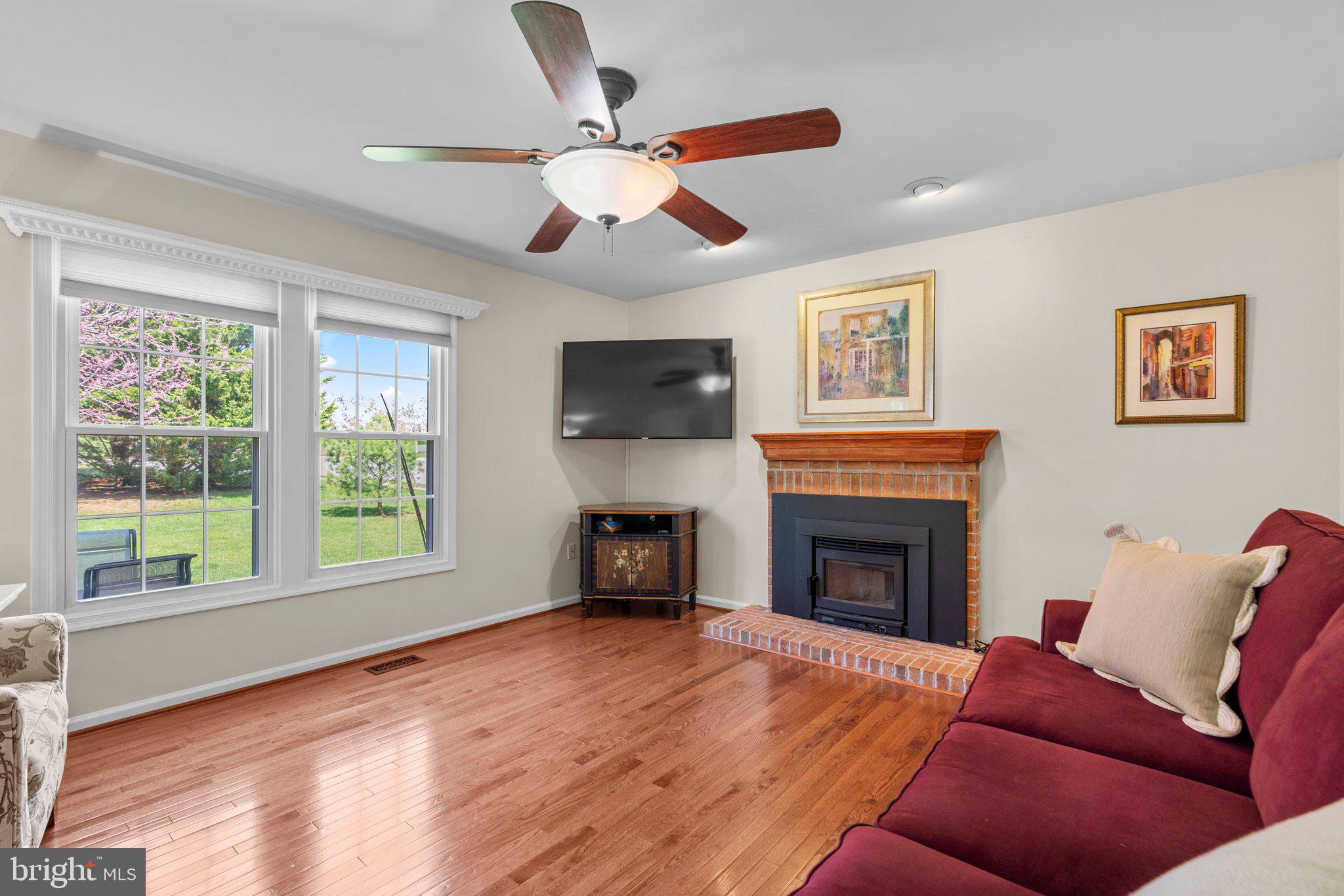 MONTGOMERY MEADOWS - Residential