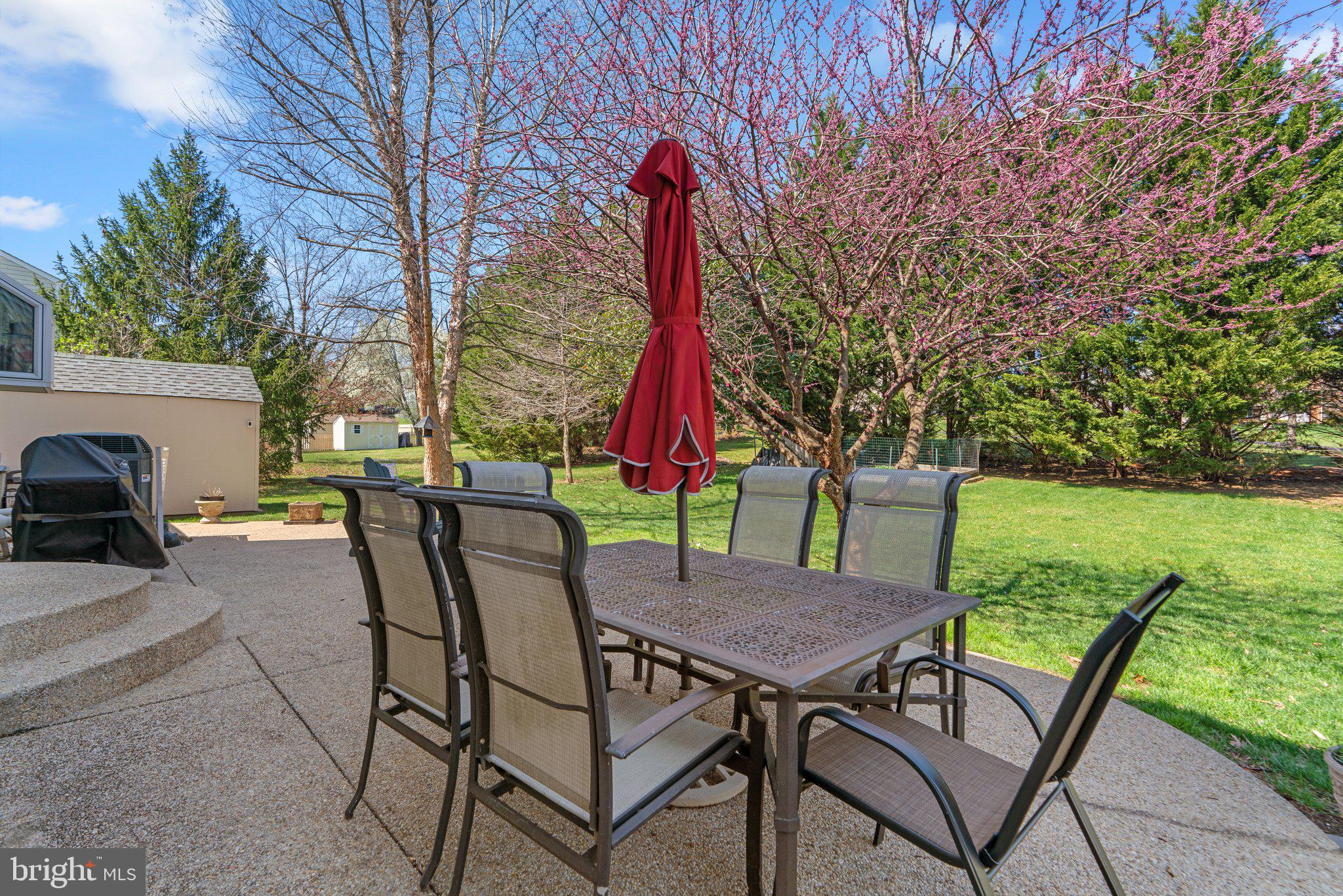 MONTGOMERY MEADOWS - Residential