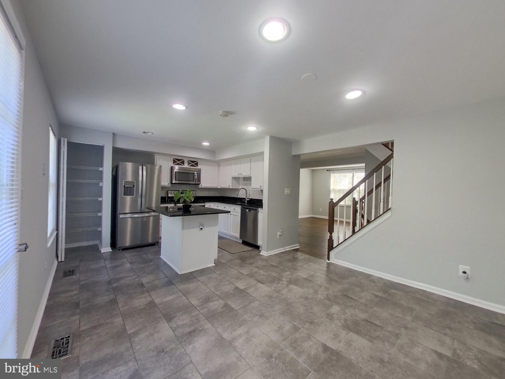 OLD BRIDGE ESTATES - Residential