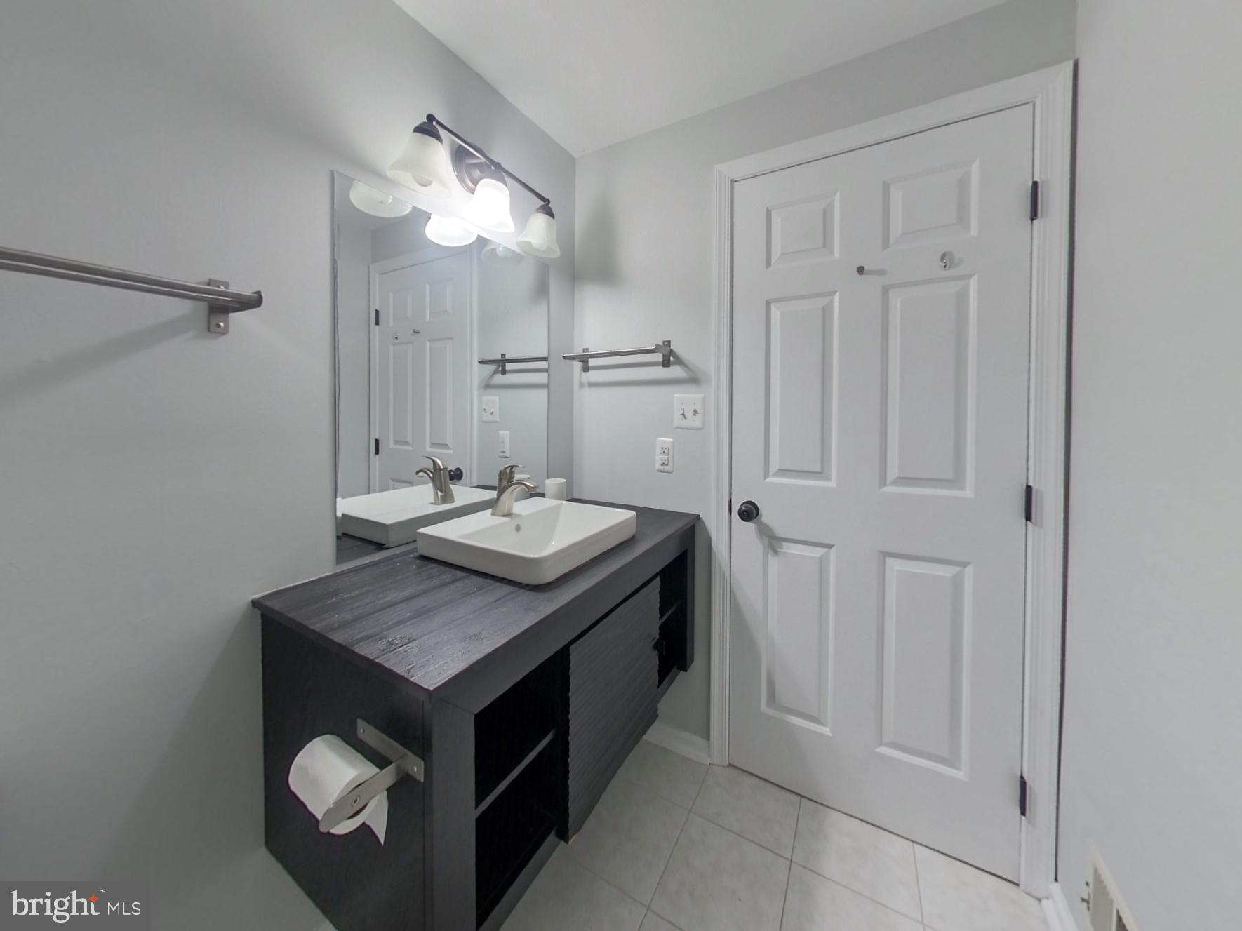 OLD BRIDGE ESTATES - Residential