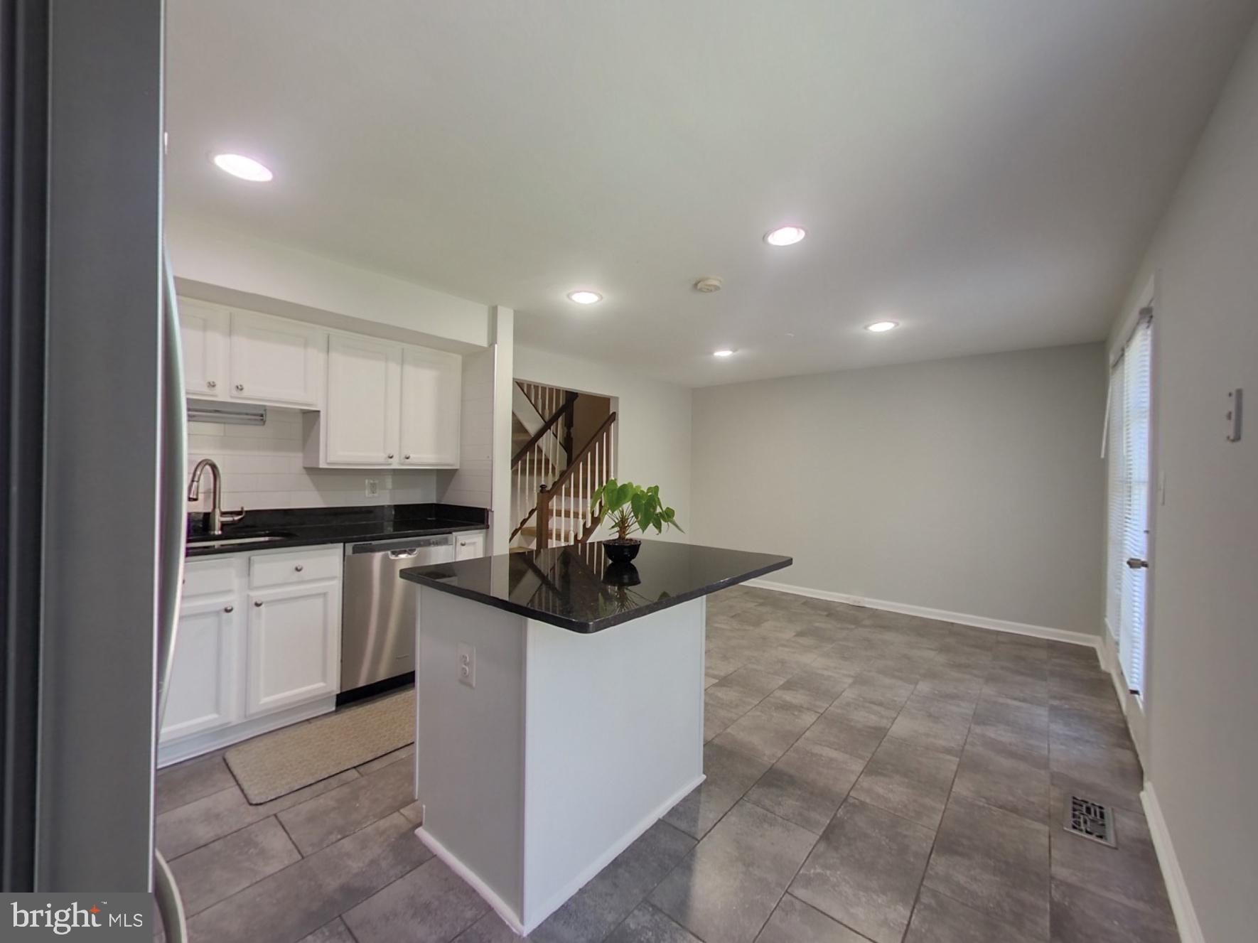 OLD BRIDGE ESTATES - Residential