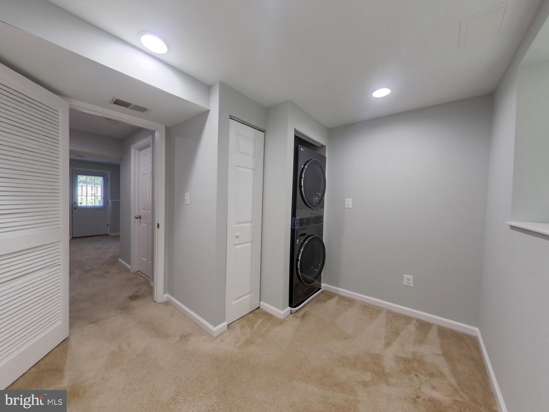 OLD BRIDGE ESTATES - Residential