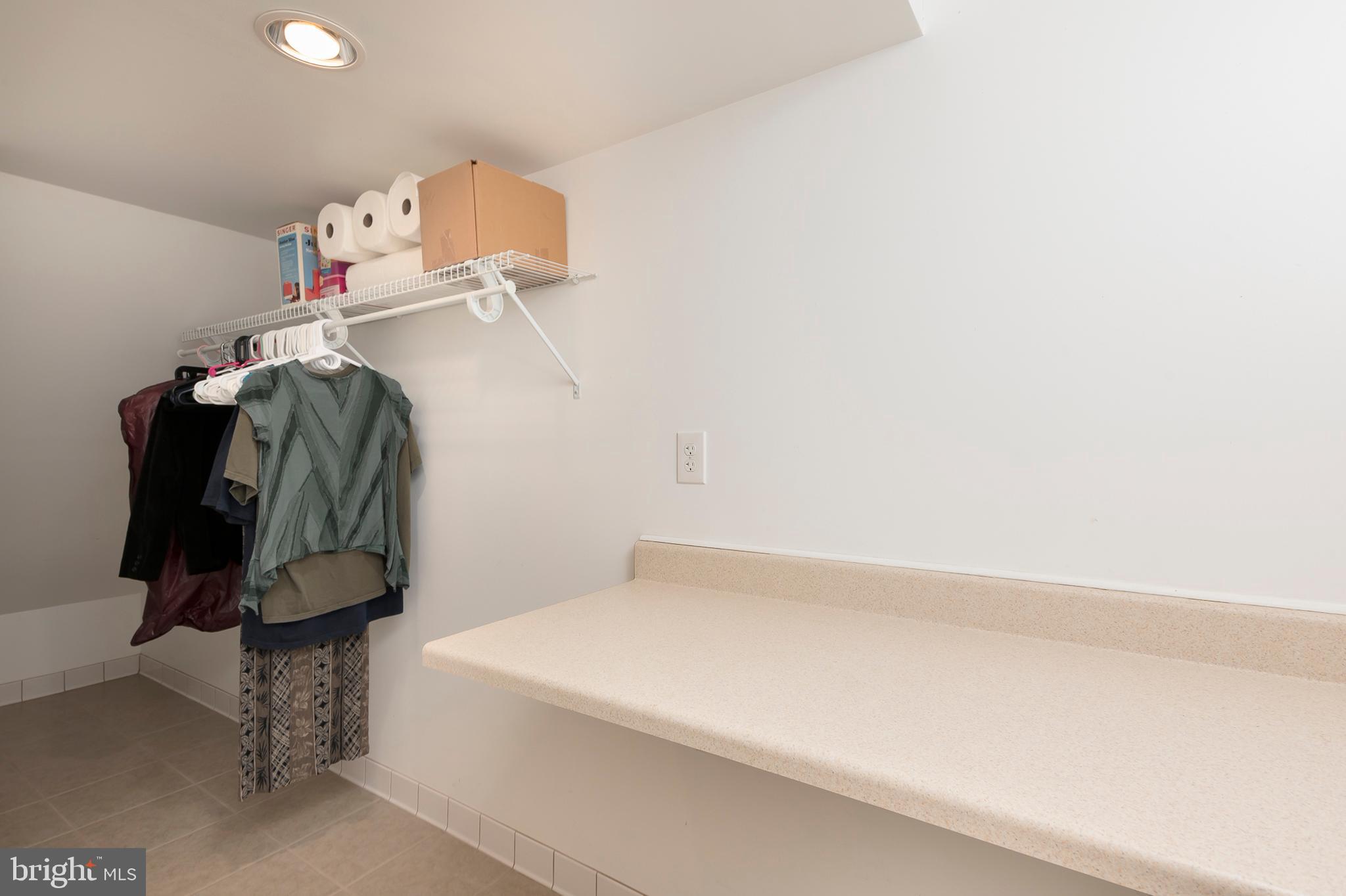 CHATHAM MEWS - Residential