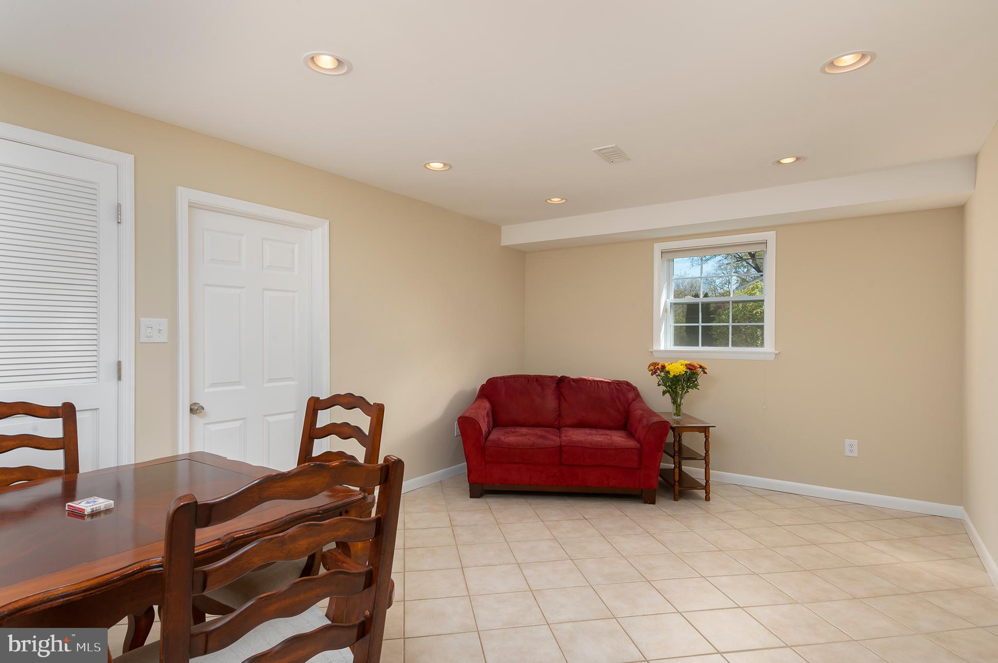 CHATHAM MEWS - Residential