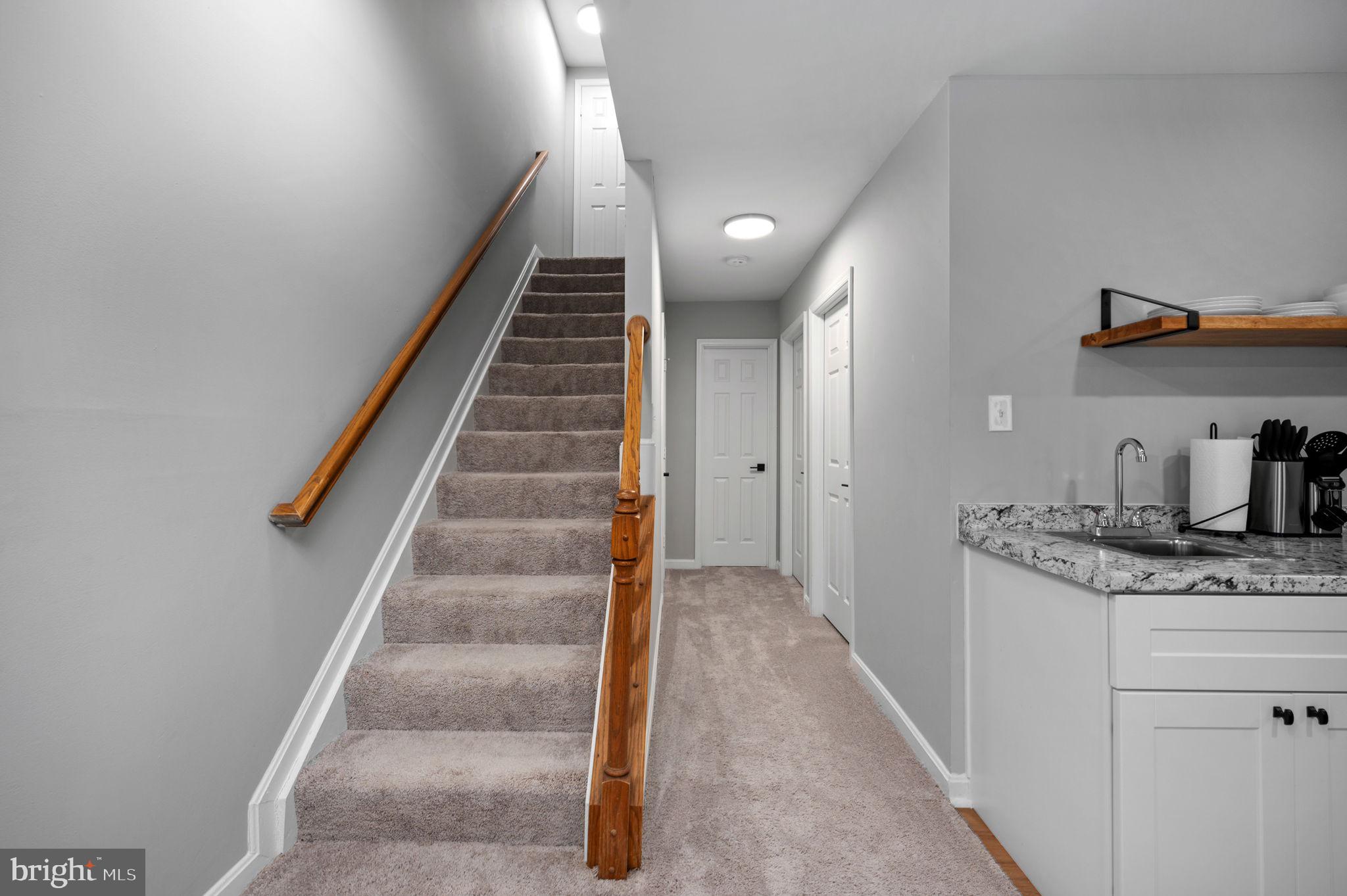 COURTS AT STAFFORD - Residential Lease