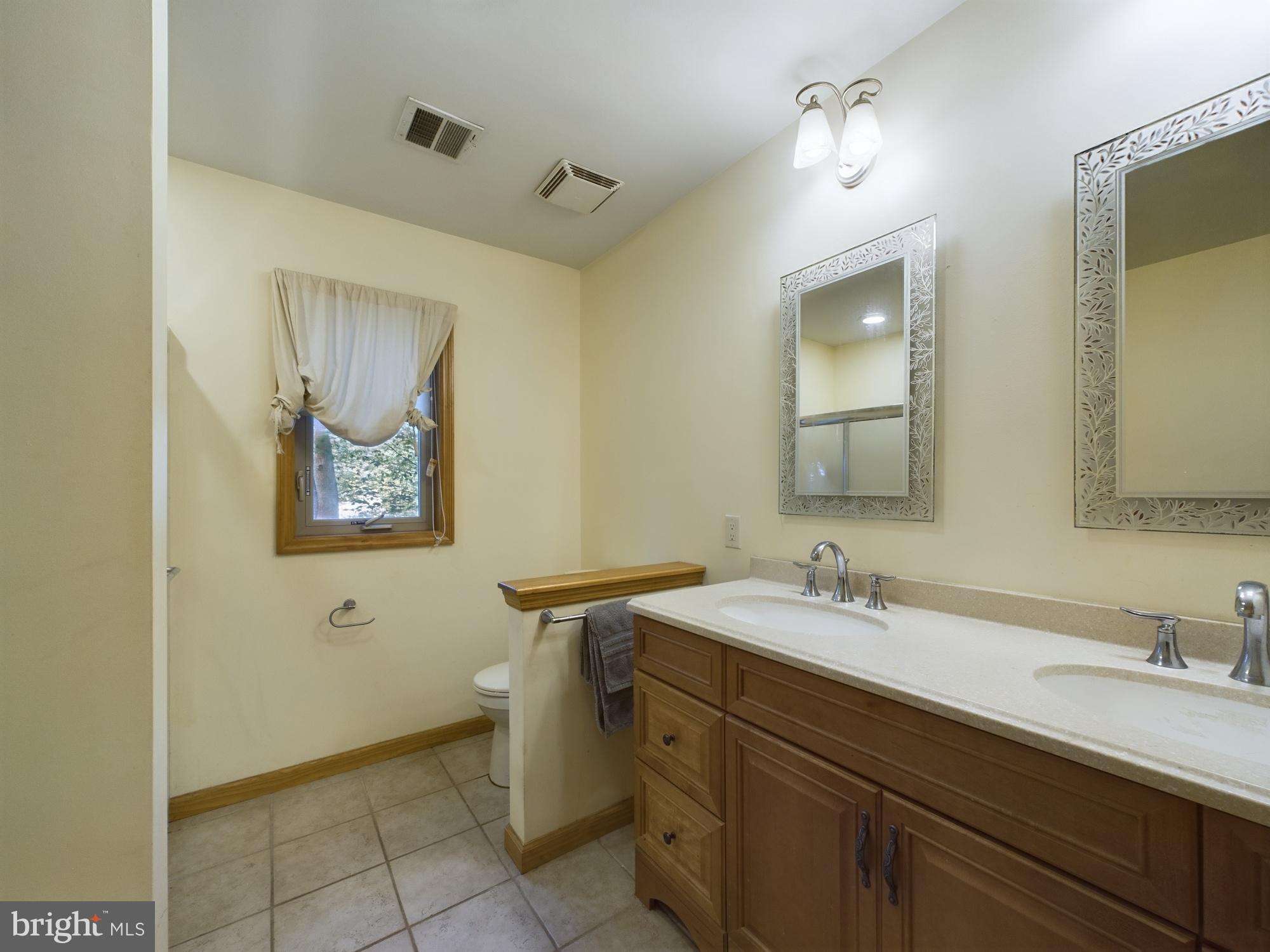 LAKE NAOMI - Residential