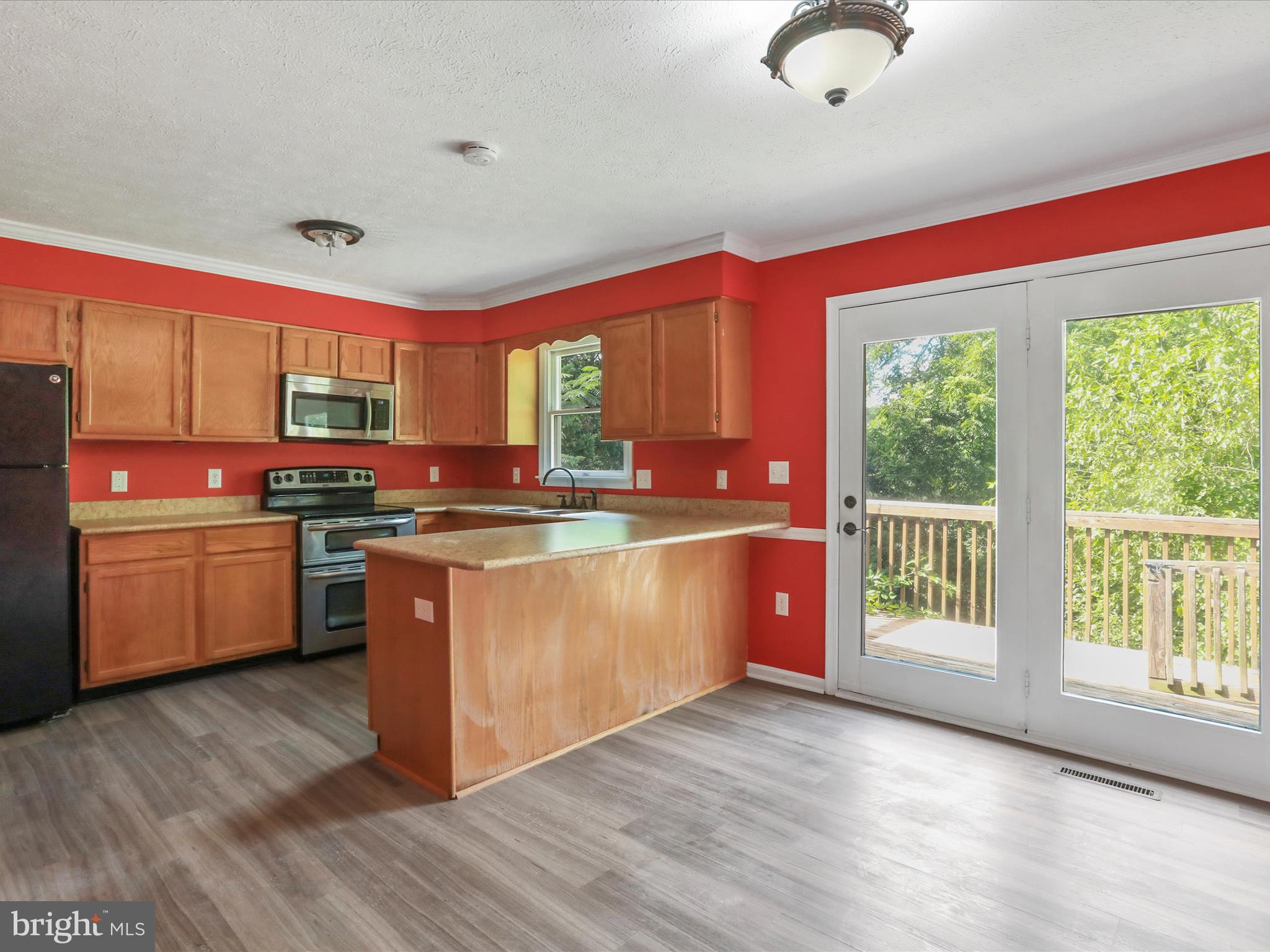 MADISON HEIGHTS - Residential