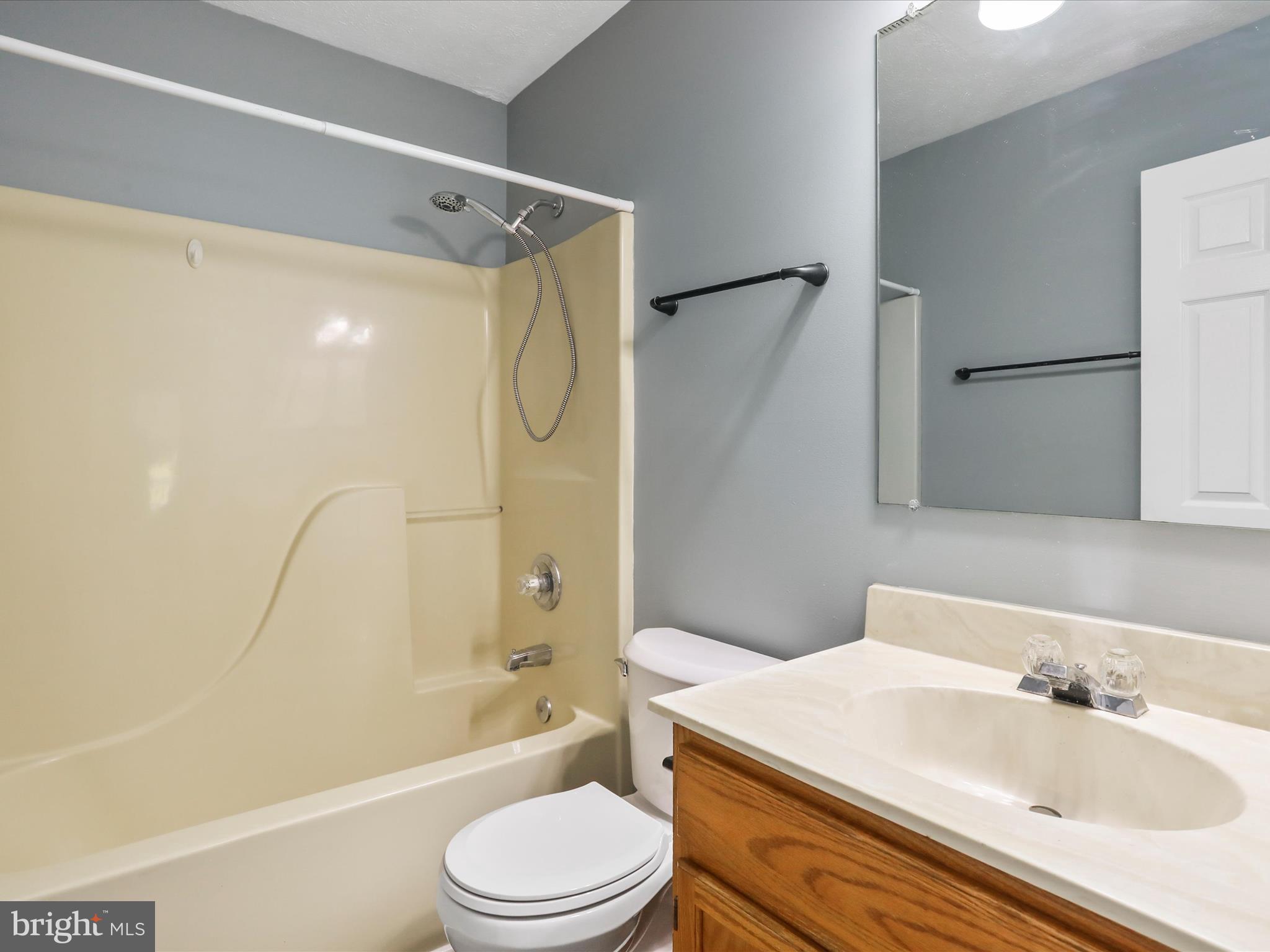 MADISON HEIGHTS - Residential