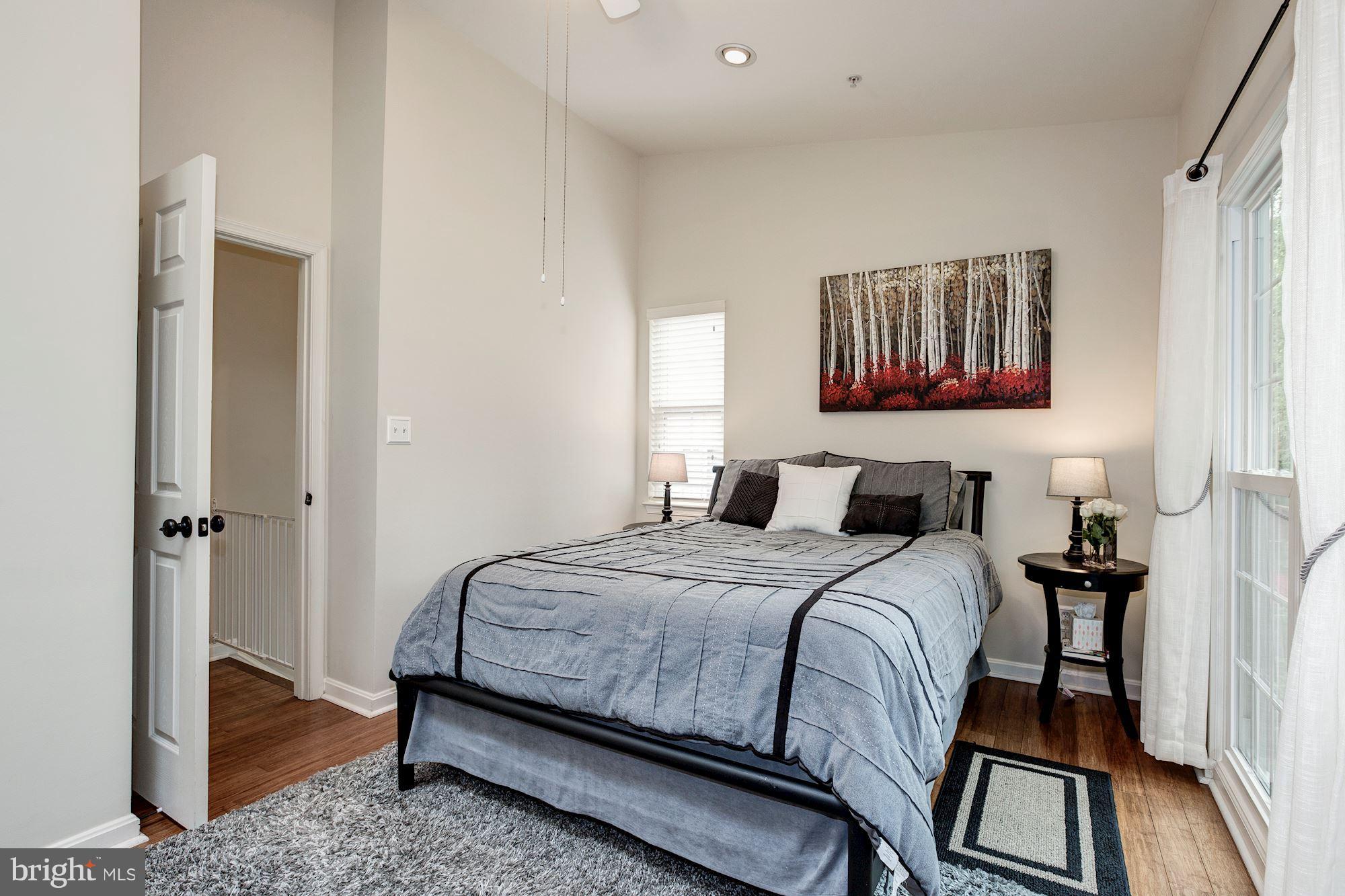 DEL RAY - Residential