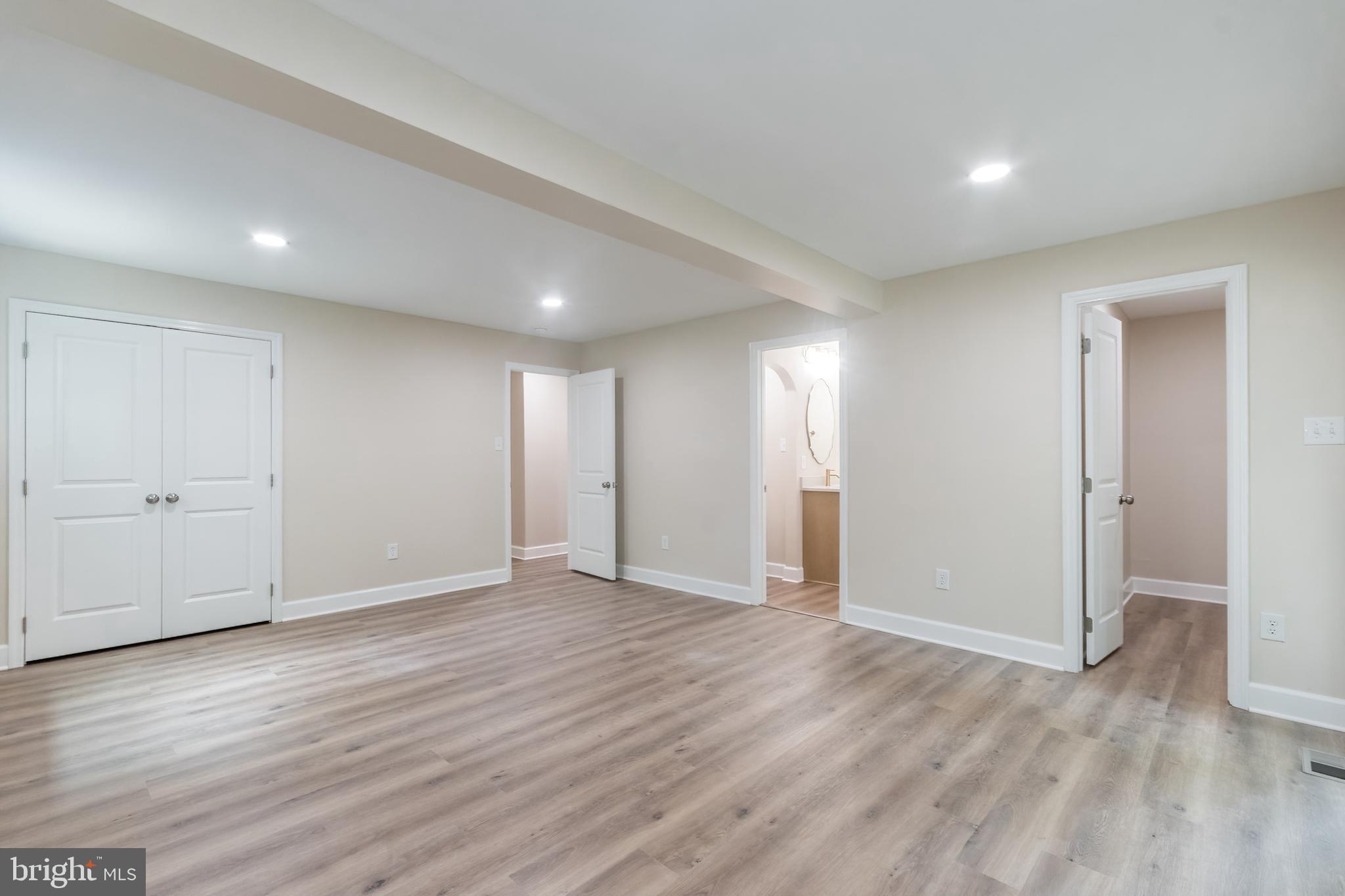 CHAPLINE'S CHOICE - Residential