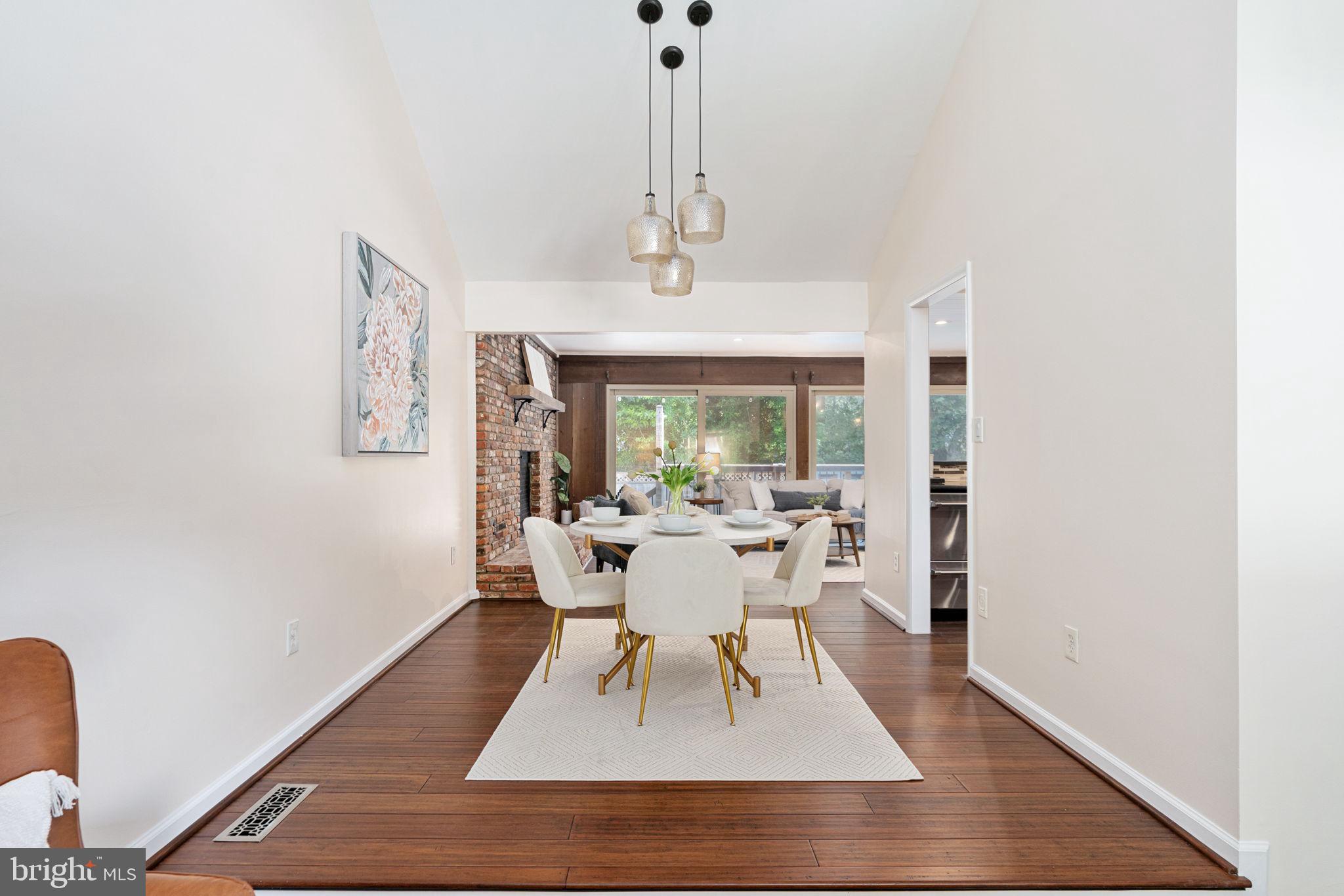 STRATFORD LANDING - Residential