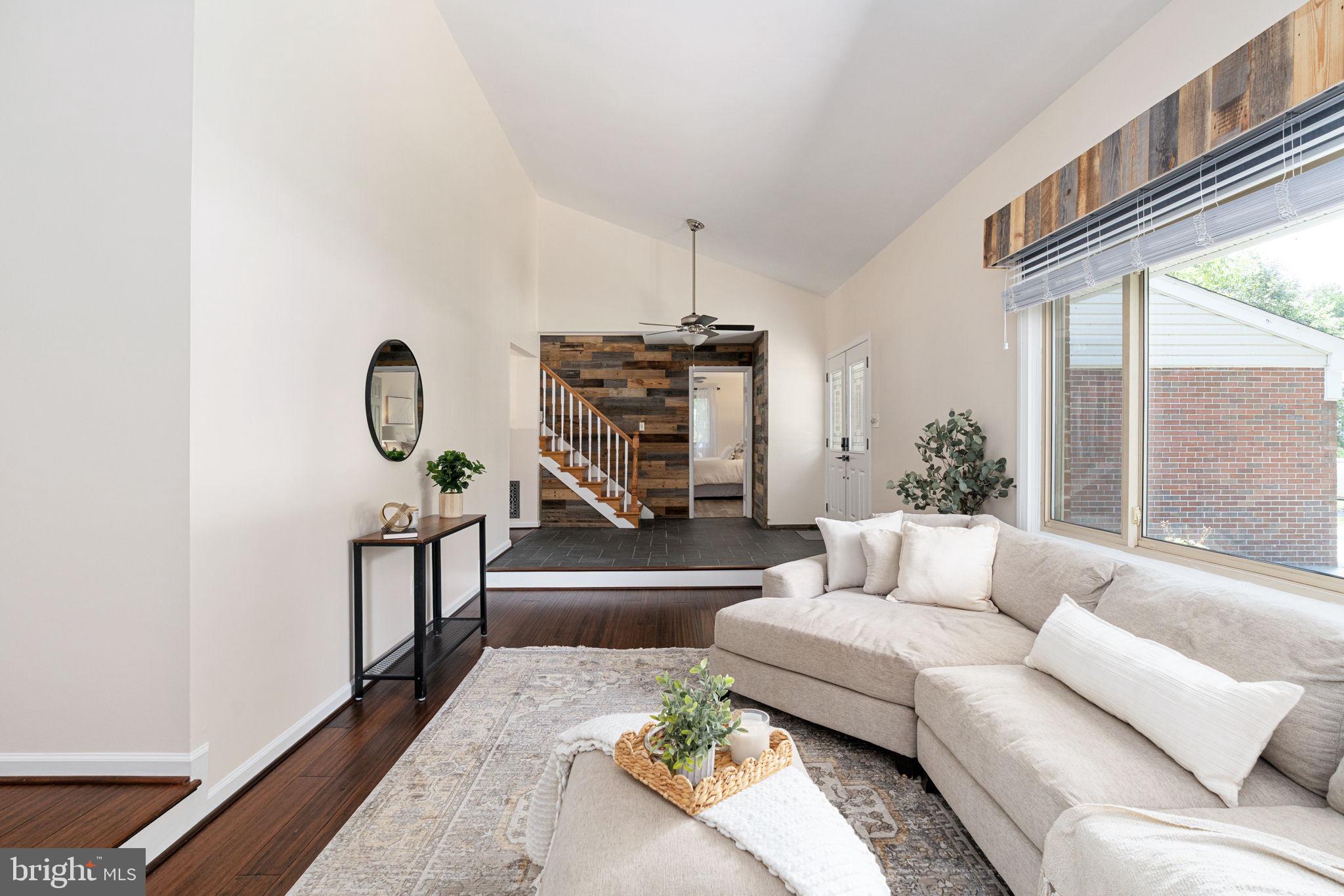 STRATFORD LANDING - Residential