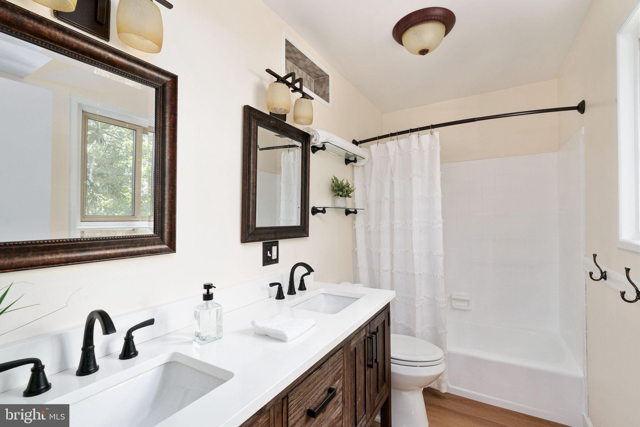 STRATFORD LANDING - Residential