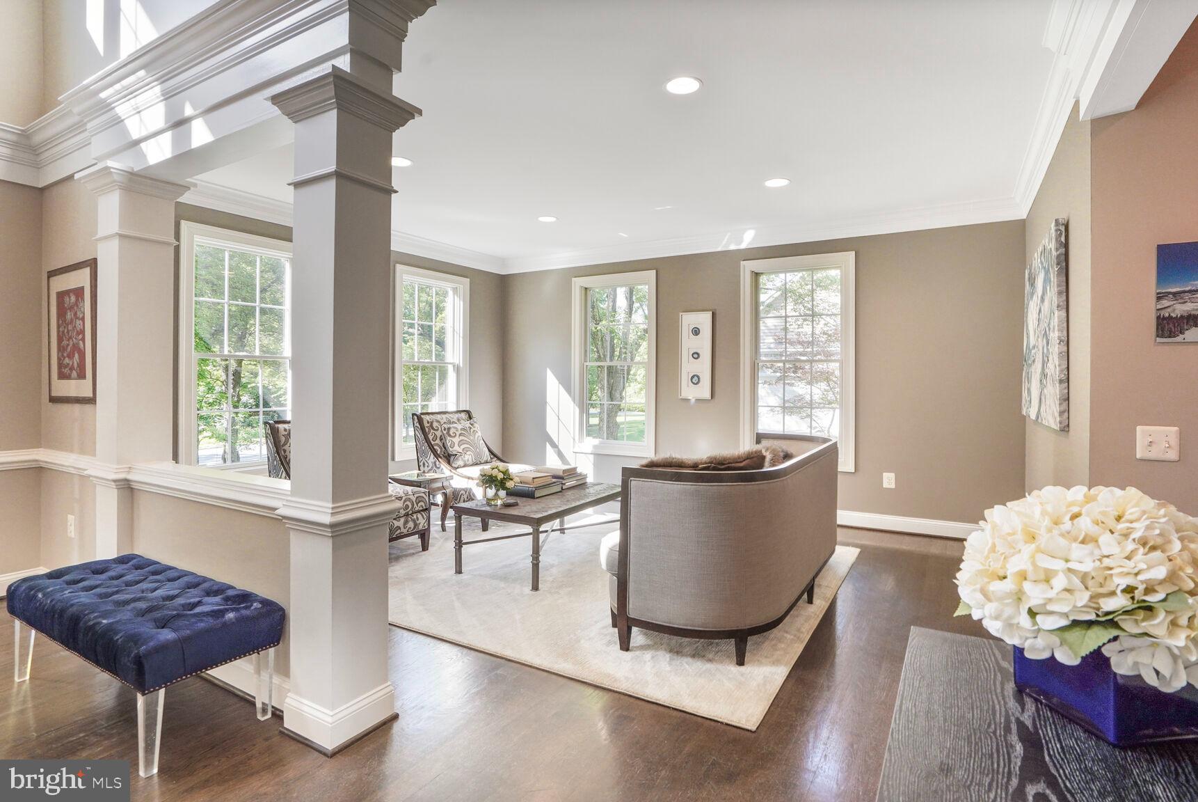 DARNESTOWN OUTSIDE - Residential