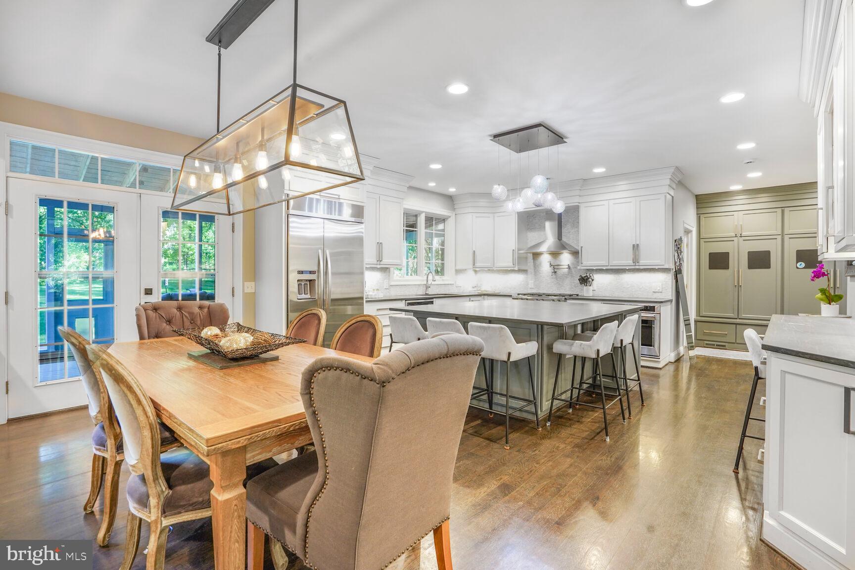 DARNESTOWN OUTSIDE - Residential