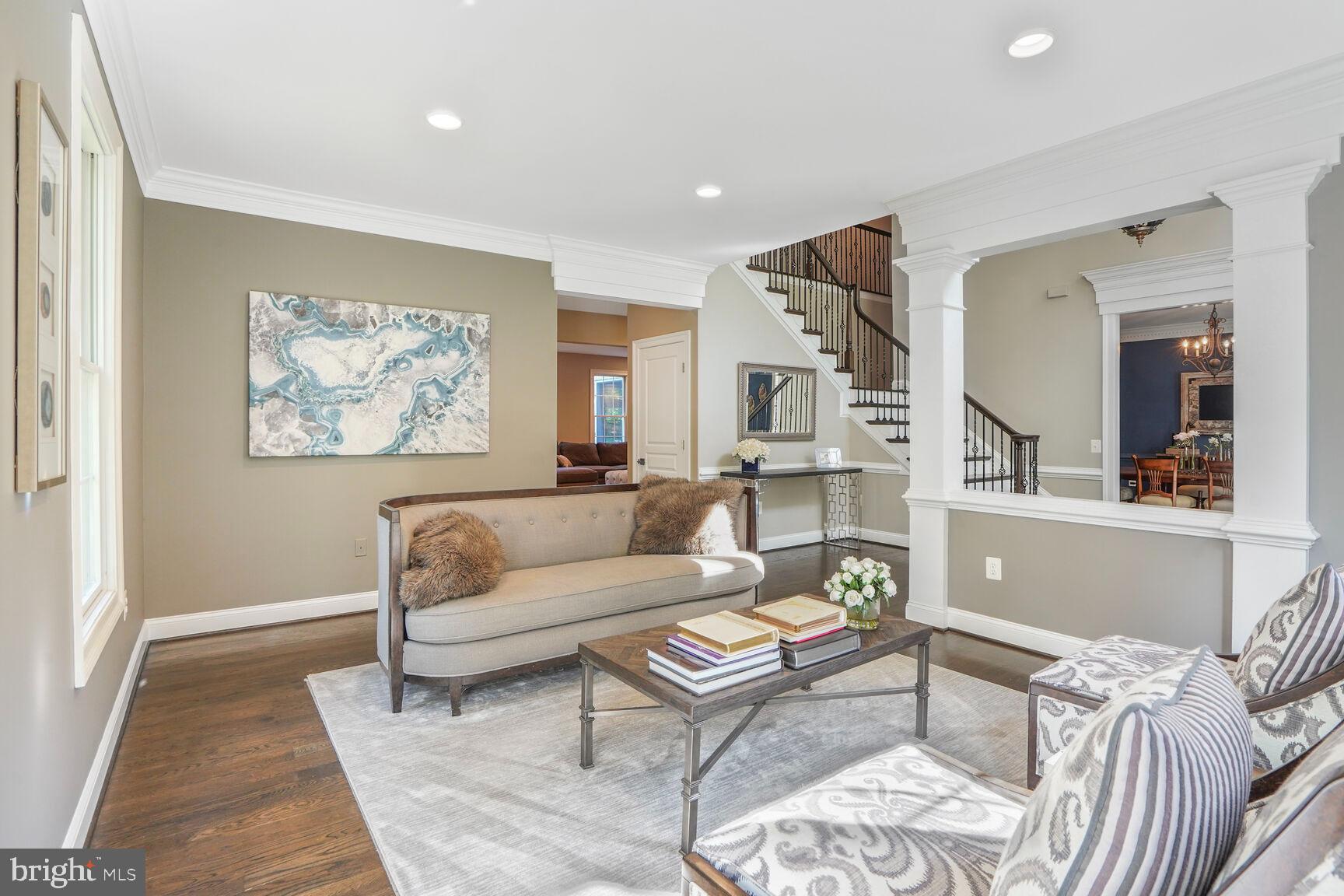 DARNESTOWN OUTSIDE - Residential