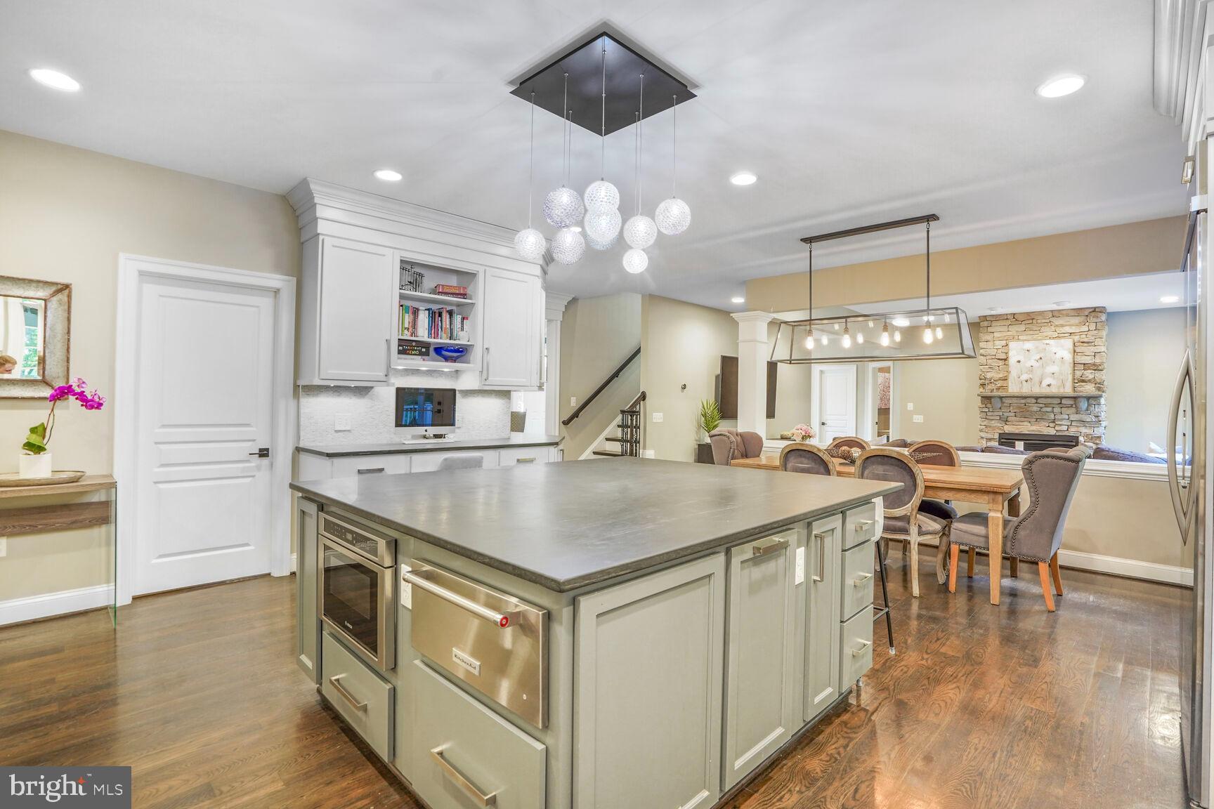 DARNESTOWN OUTSIDE - Residential