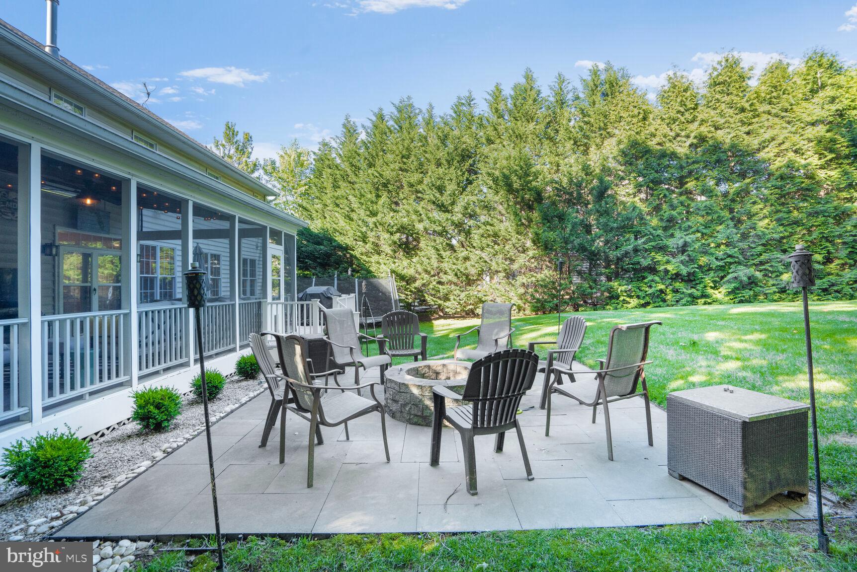 DARNESTOWN OUTSIDE - Residential