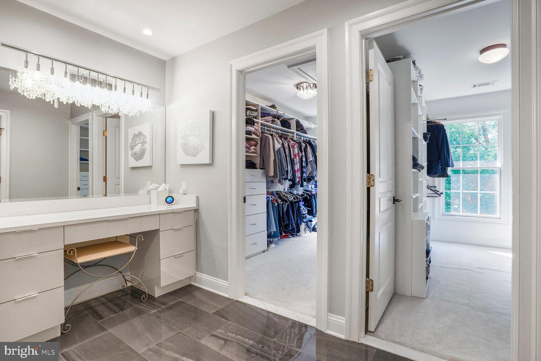 DARNESTOWN OUTSIDE - Residential