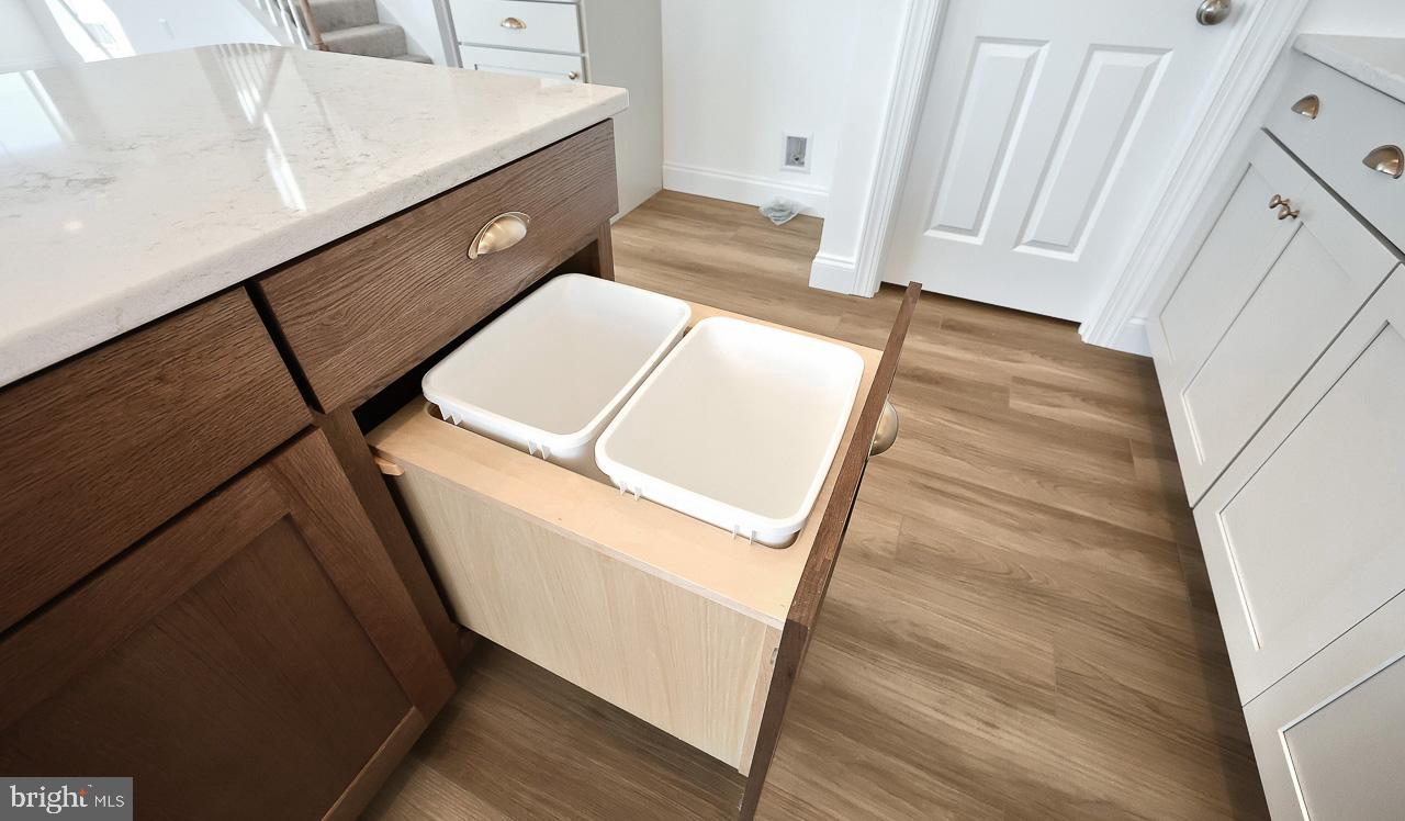 WRIGHT'S LANDING - Residential