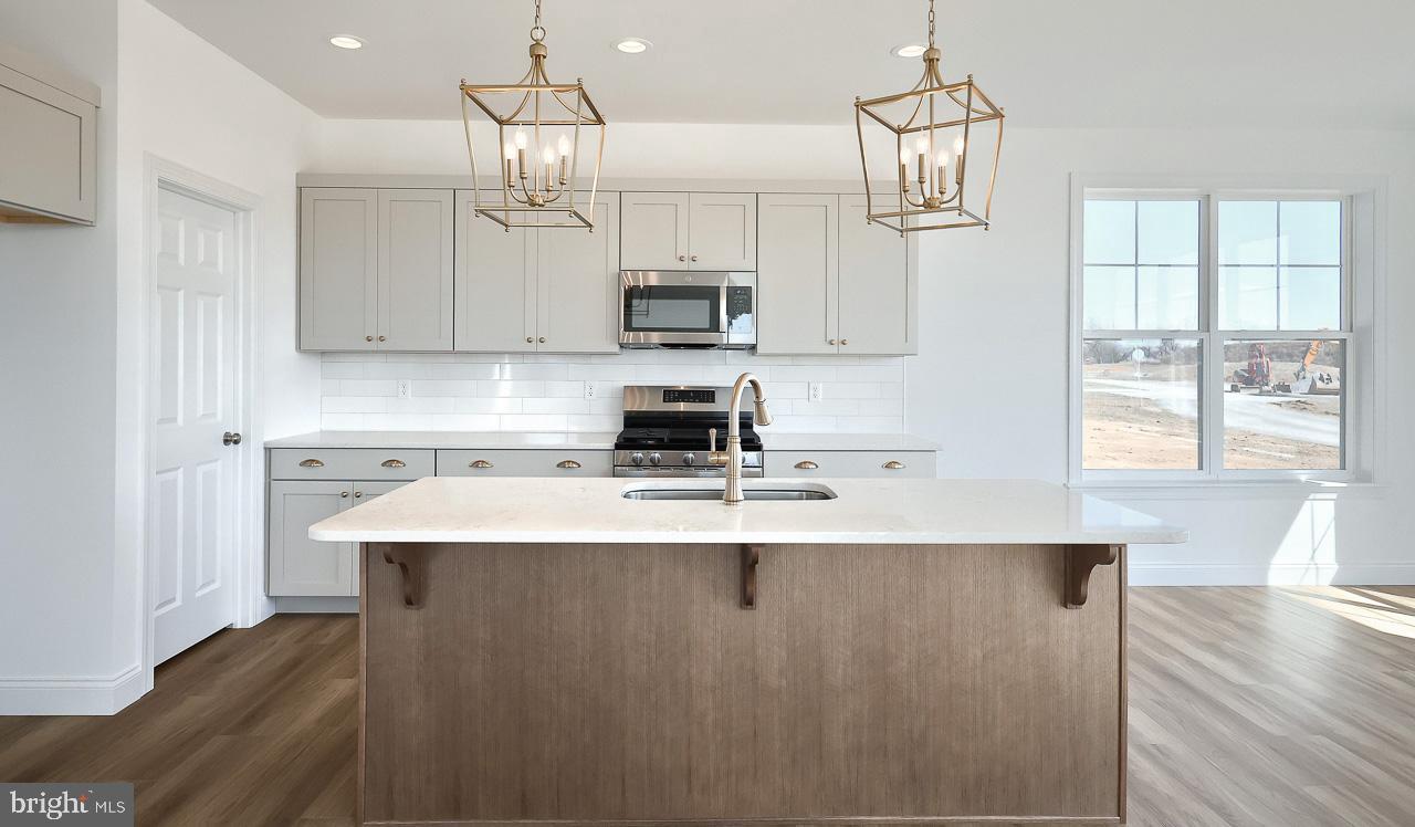 WRIGHT'S LANDING - Residential