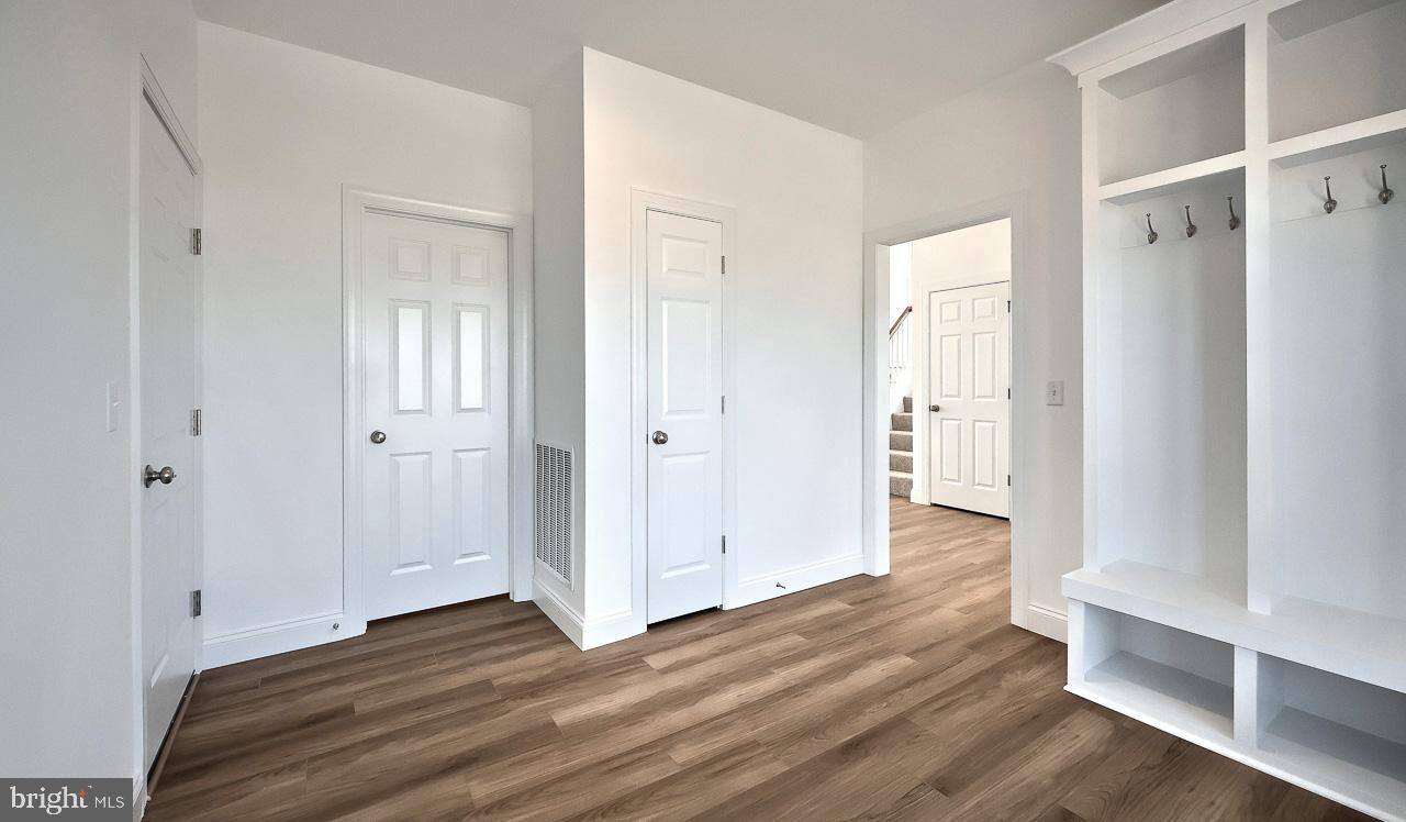 WRIGHT'S LANDING - Residential