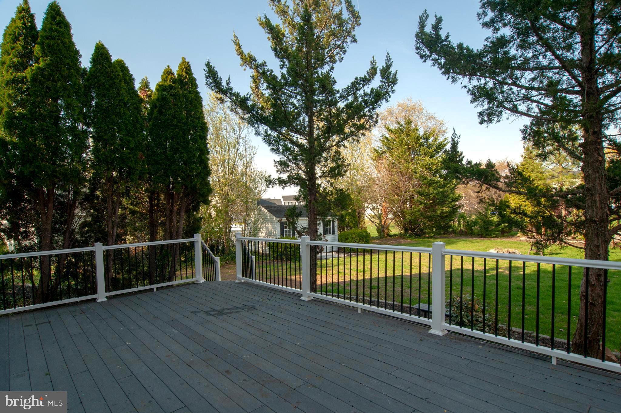 68 BURNHAM LANE