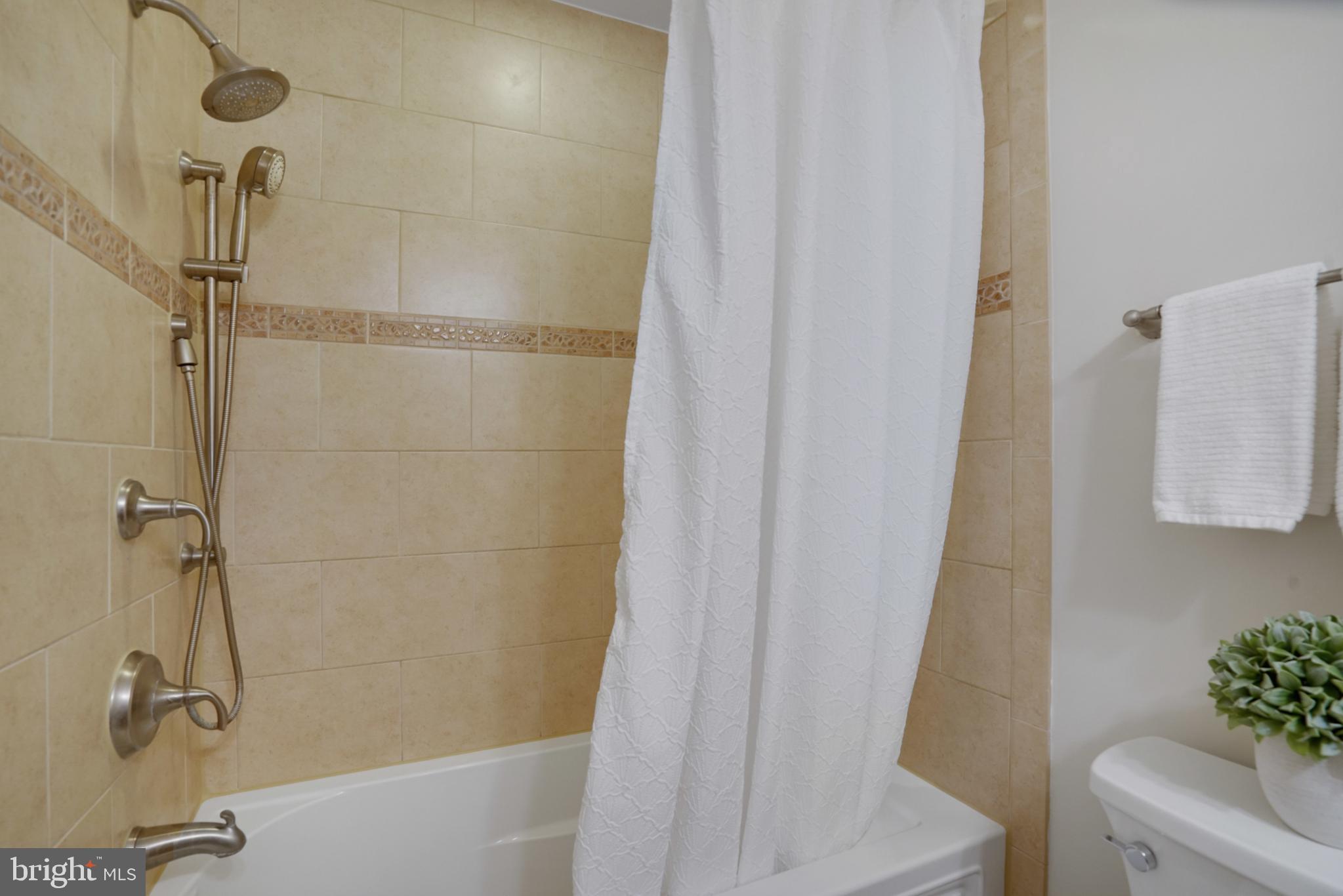 WAKEFIELD CHAPEL ESTATES - Residential