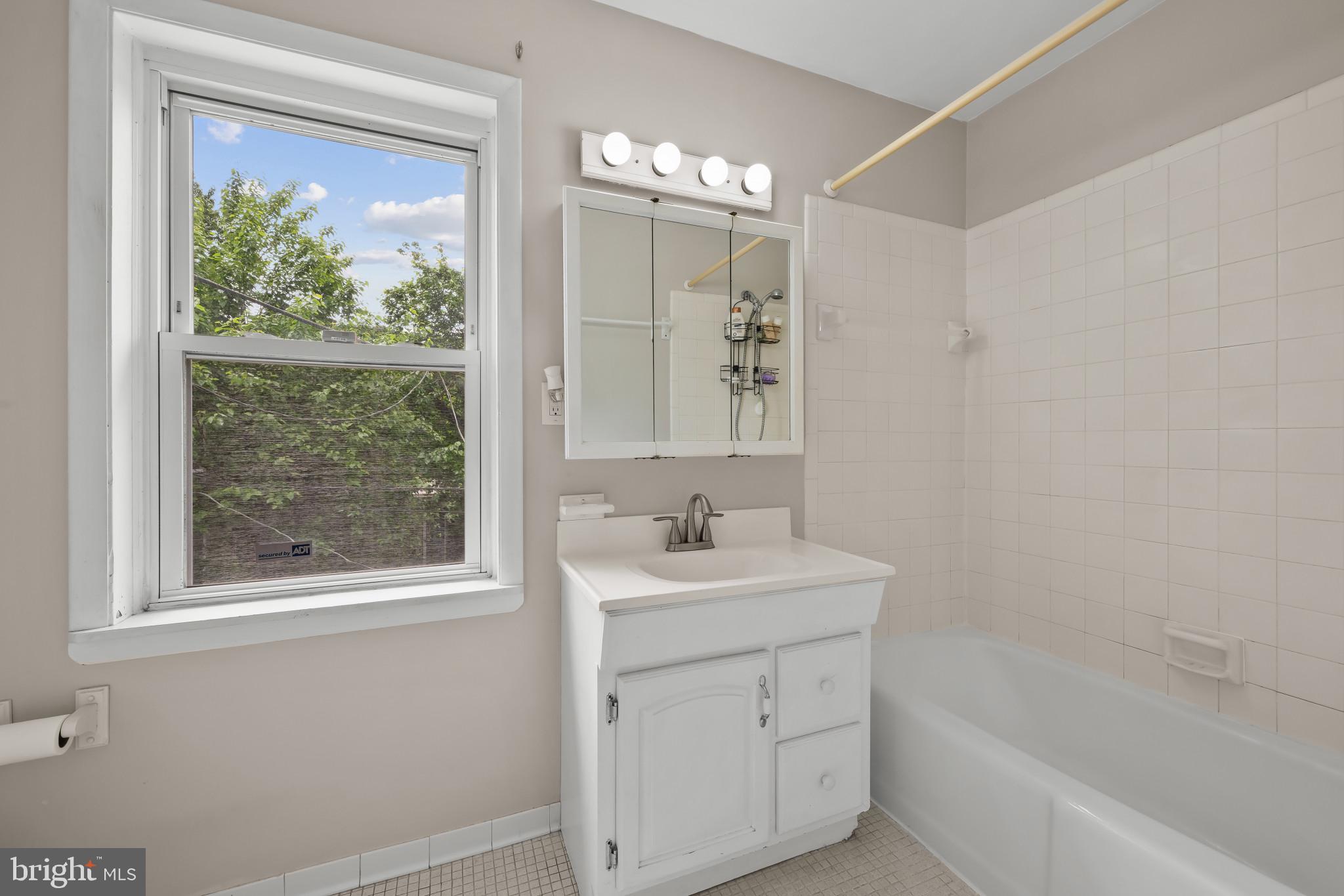 RIDGELY'S DELIGHT - Residential