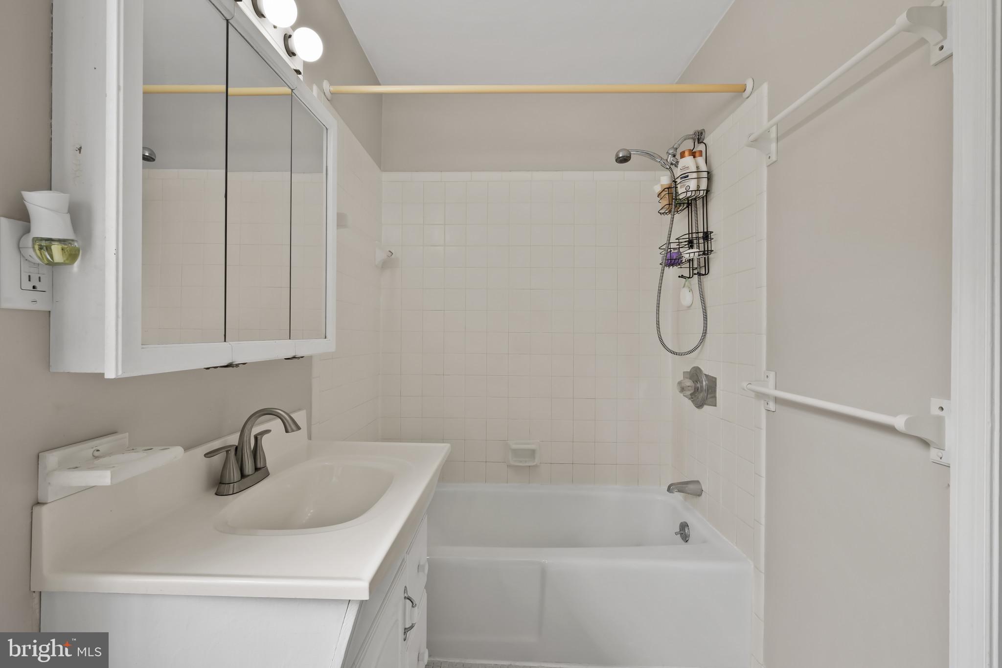 RIDGELY'S DELIGHT - Residential
