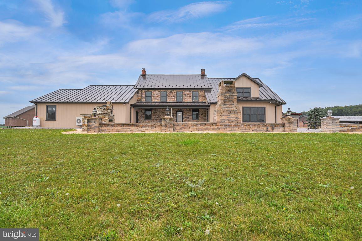 NONE, RURAL - Residential Lease