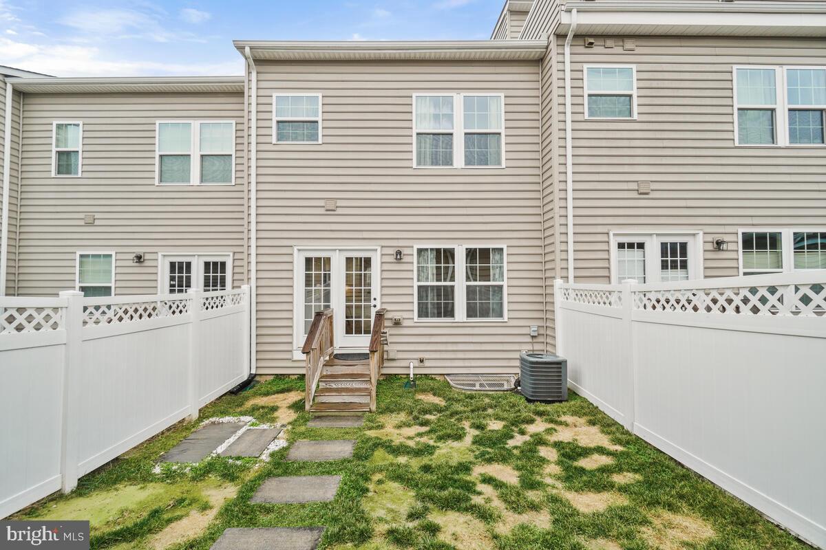 LANDSDALE - Residential