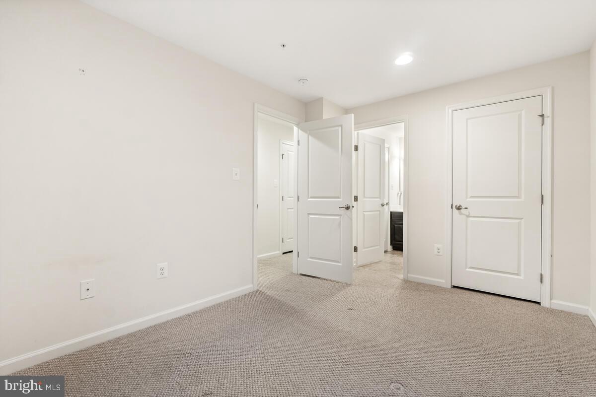 LANDSDALE - Residential