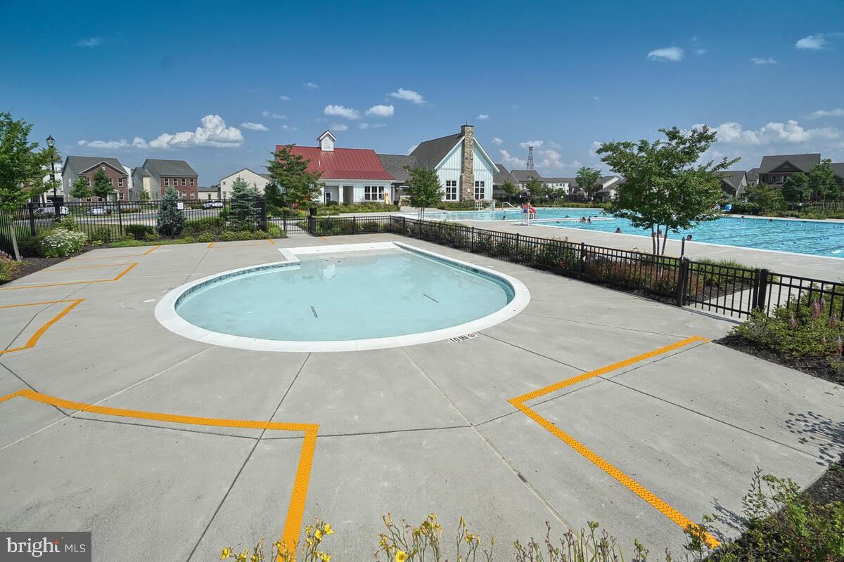 LANDSDALE - Residential