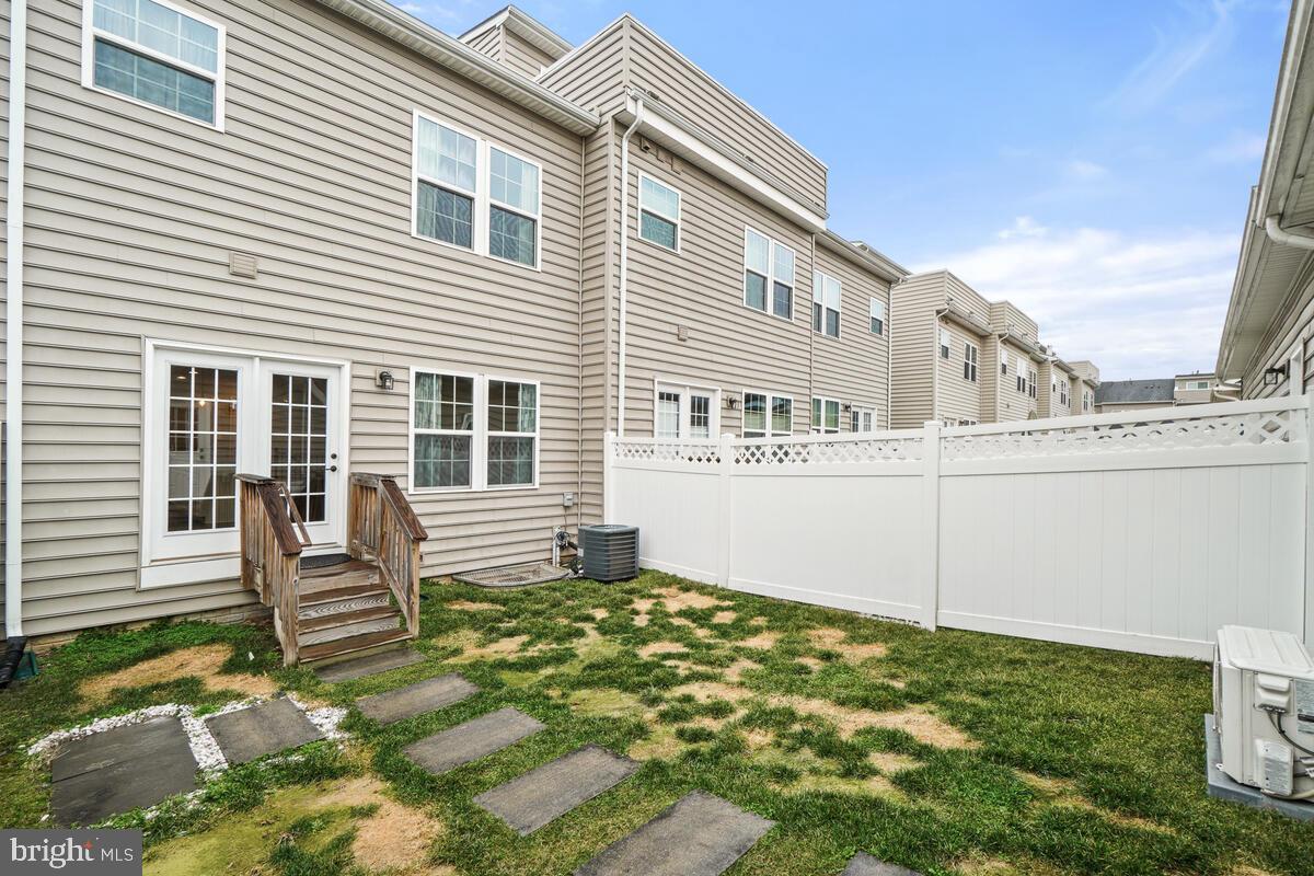 LANDSDALE - Residential